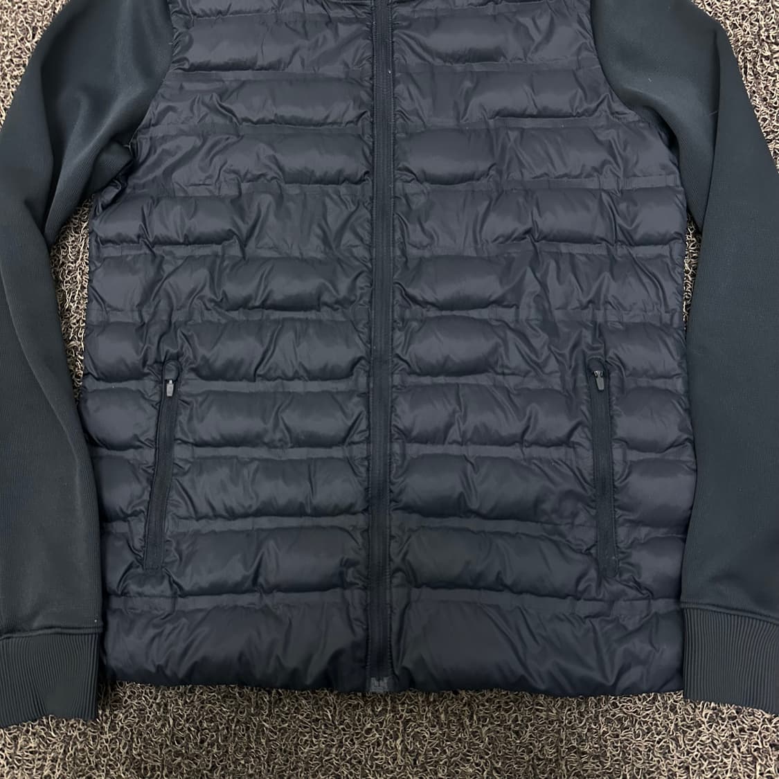 언더아머 기능성 콜드기어 하이브이드 패딩 점퍼 블랙 M 상품이미지4