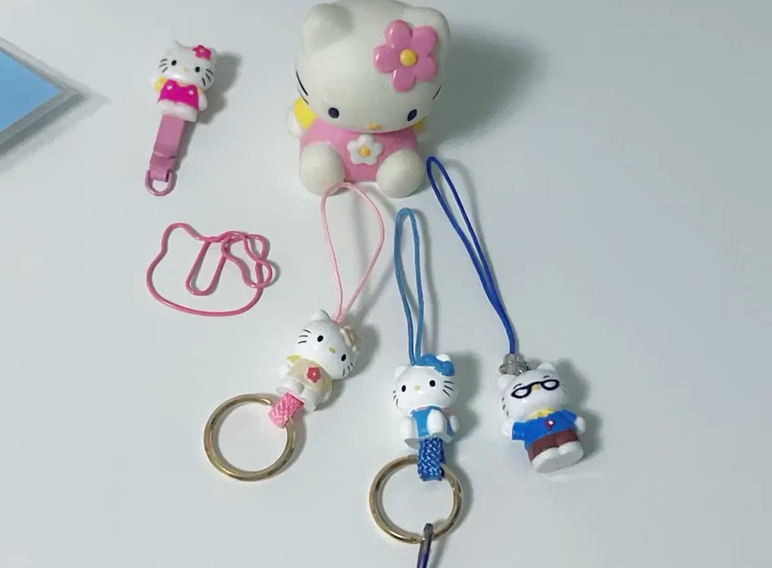 고전 카오하나 키티 스트랩 파란 키티 곰돌이 타이니참 태닝 키티 피규어 상품이미지3
