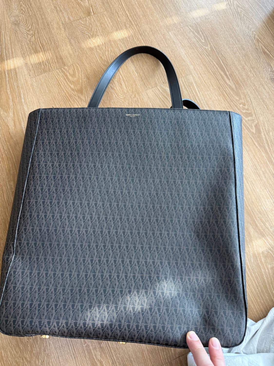 생로랑 모노그램 토드백 상품이미지2