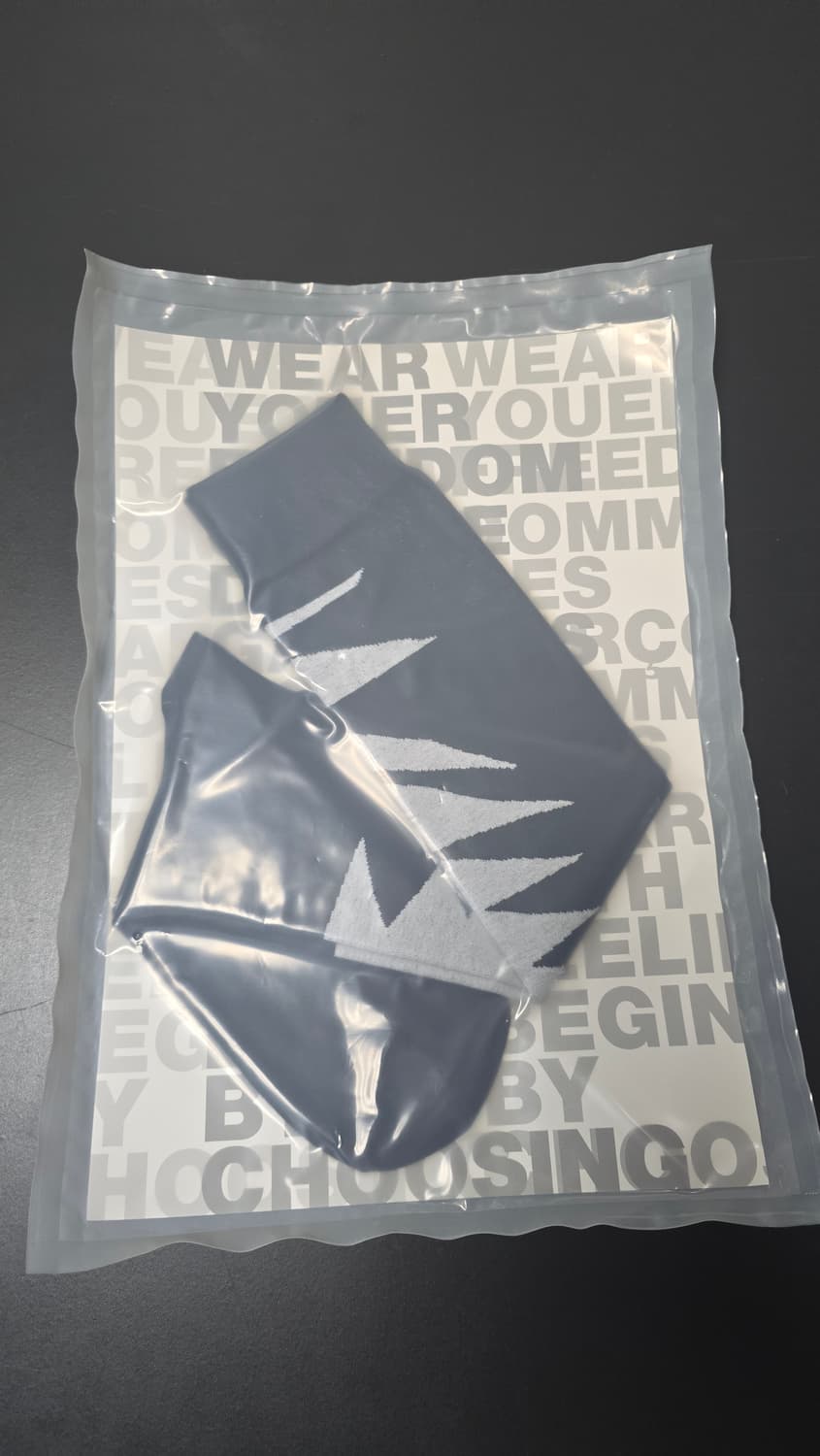 꼼데가르송  상품이미지1