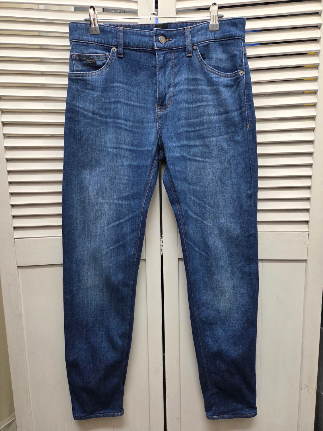 보스 BOSS 레귤러핏 데님 팬츠 상품이미지1
