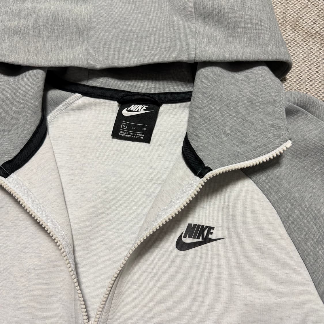 나이키 테크팩 후드 풀집업 상품이미지2