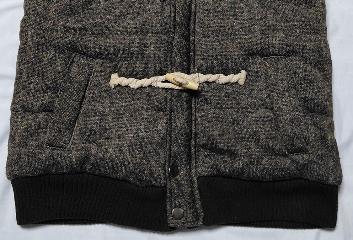 [M] 나일라우스(Nylaus) 아메카지 후드 토글 패딩 조끼 상품이미지3