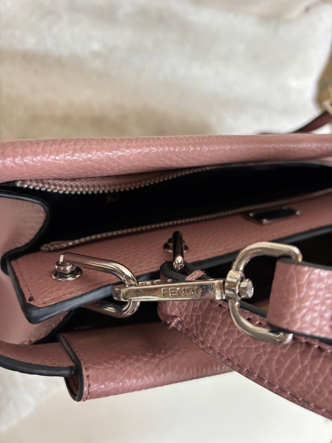 인디핑크 미디엄 백 토드 앤 숄더백 상품이미지4