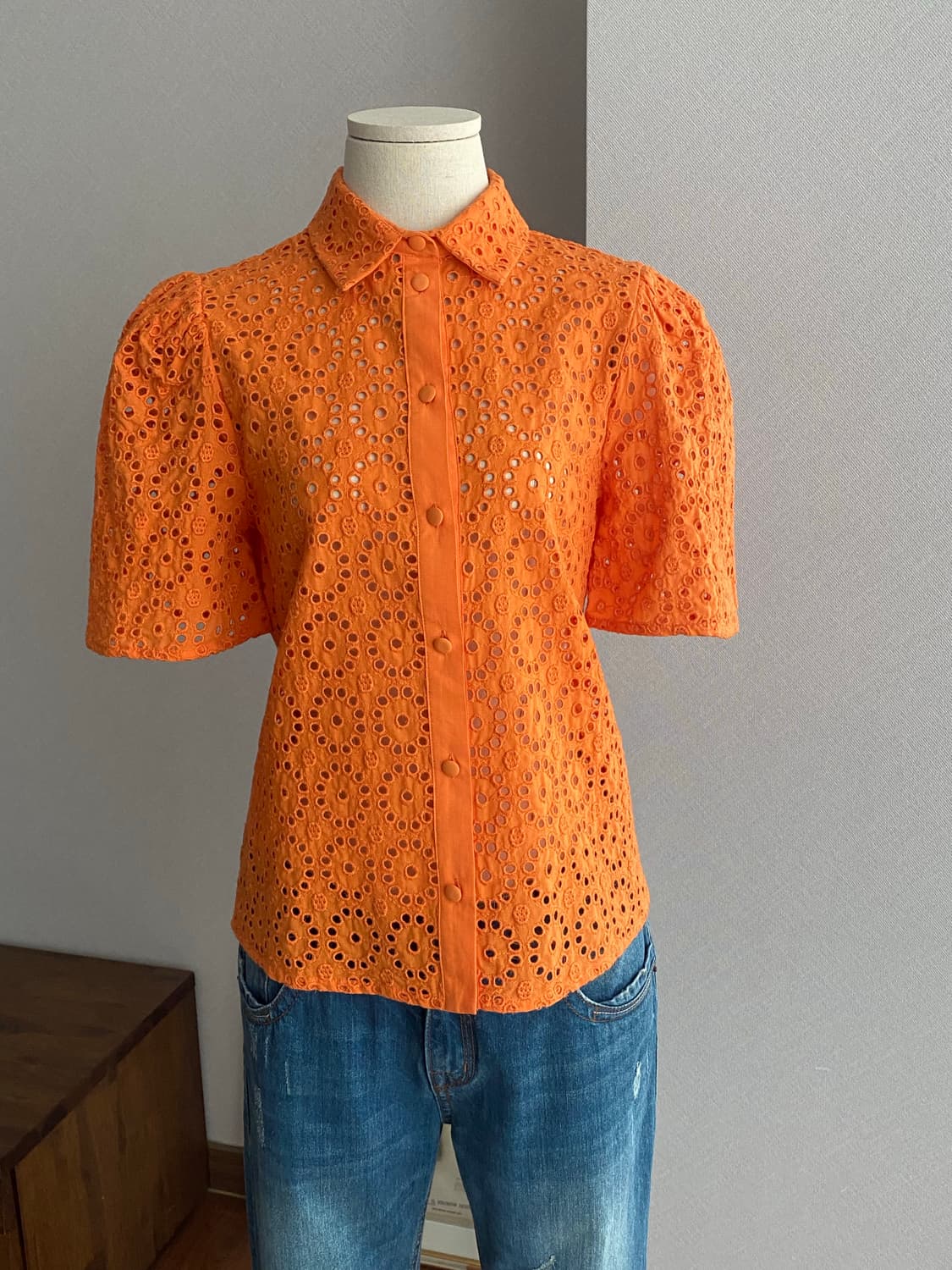 be Blumarine 블루마린 아일렛 반팔 셔츠블라우스(I.38) 상품이미지3