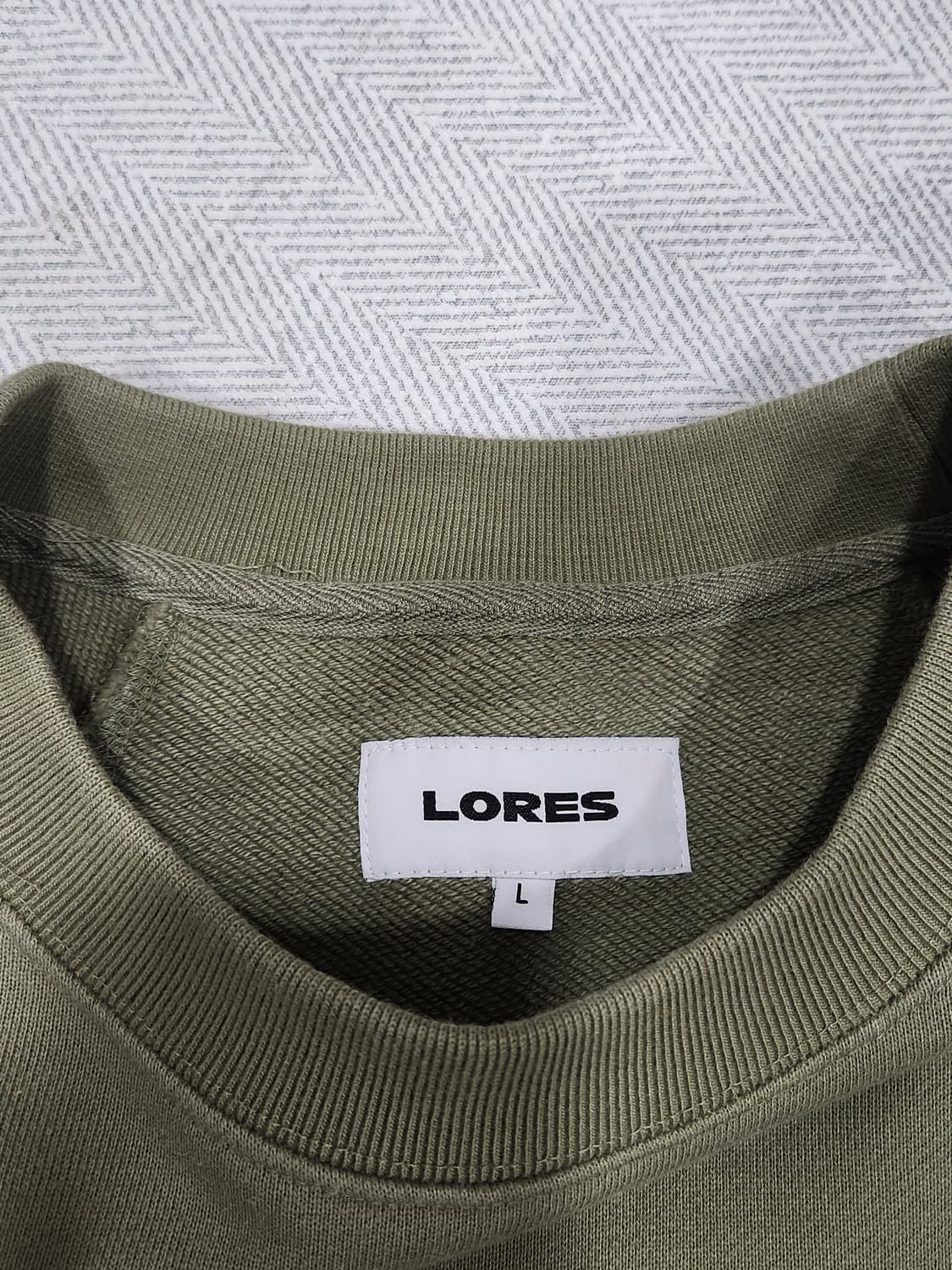 로어즈 LORES 카키 맨투맨 남성 L 100사이즈 상품이미지4