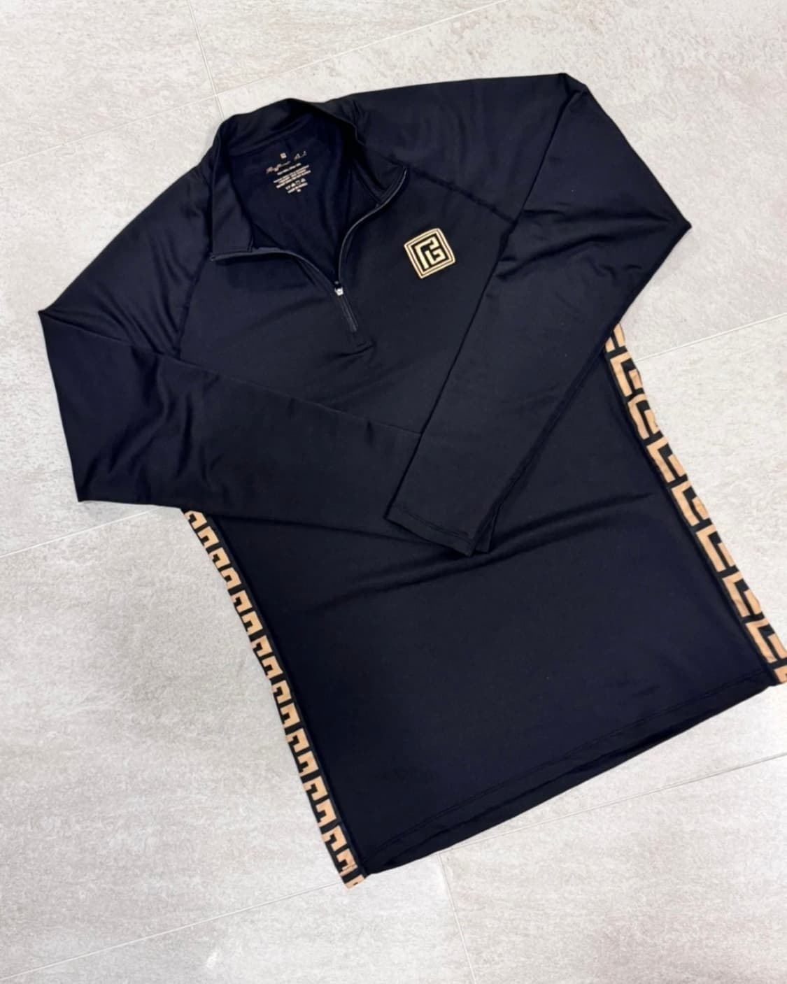 라피나토 에뚜알 (50사이즈) 기능성 하프집업 볼란테 본투윈 판매합니다. 상품이미지1