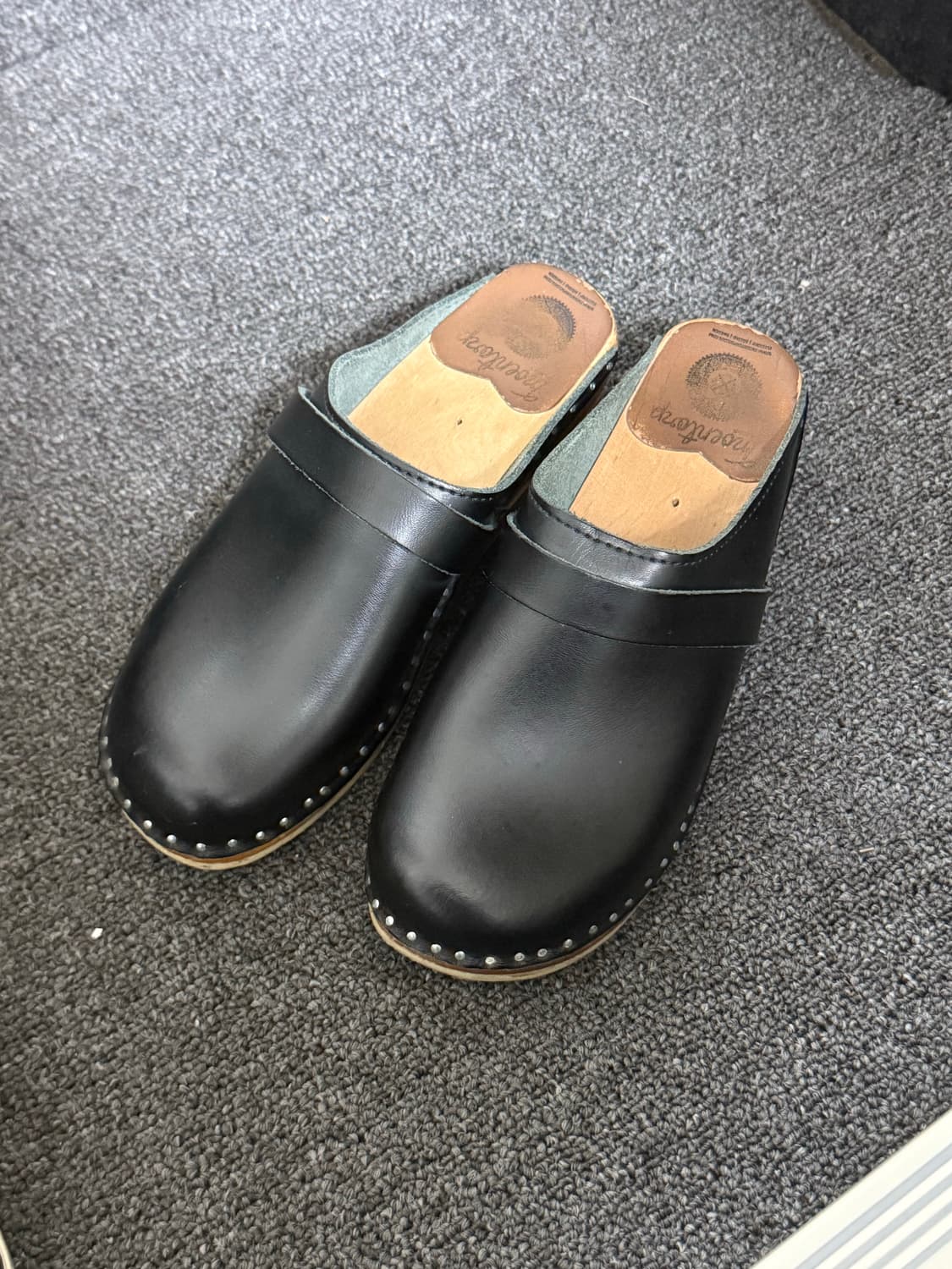 트로엔토프 블랙 내추럴 클로그 230 상품이미지3