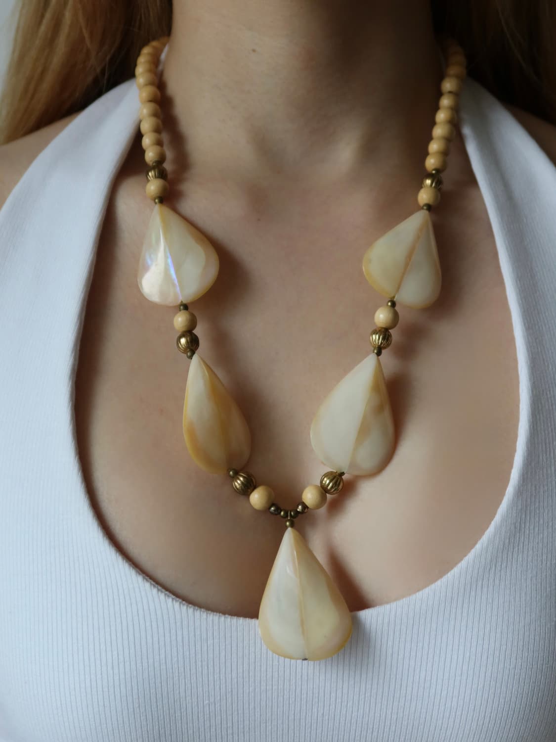 natural shell statement necklace 상품이미지1