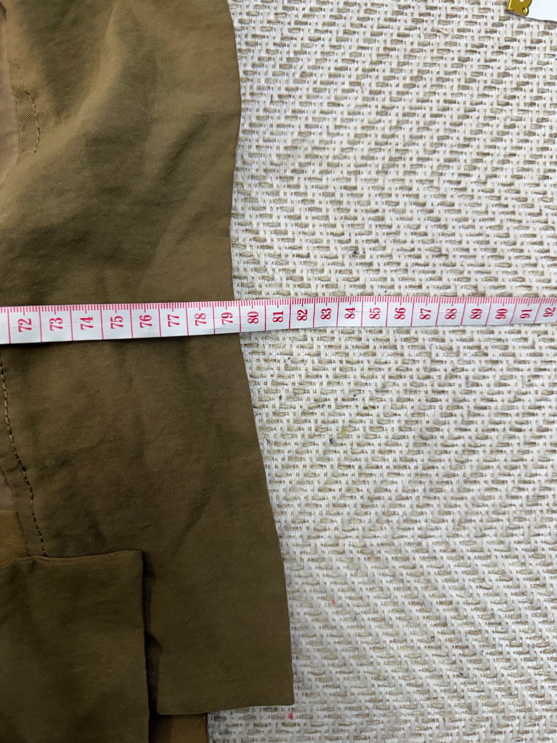 정품) 아떼 바네사브루노 오버핏 카키 야상 자켓 36  상품이미지9