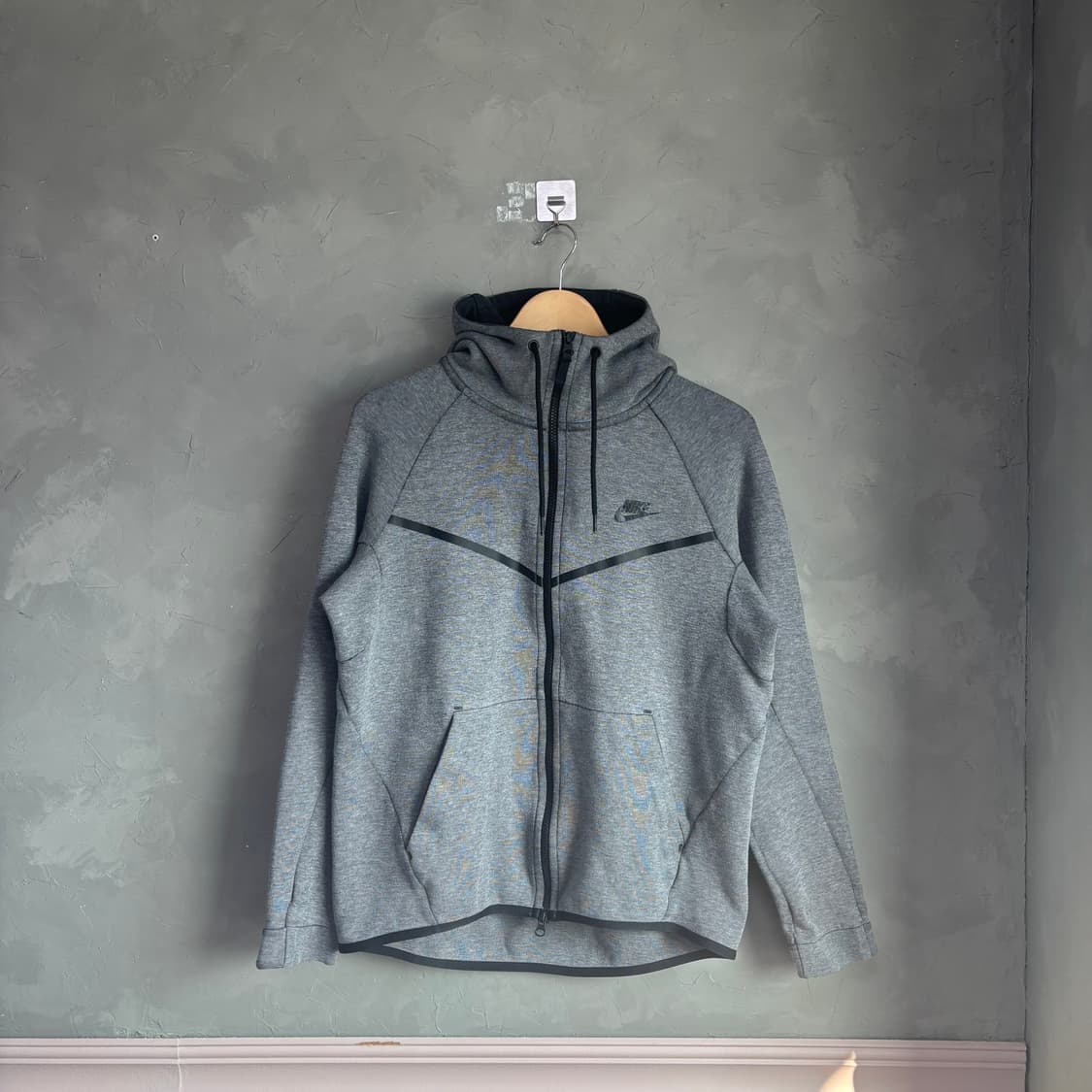 나이키 테크팩 후드집업 그레이 상품이미지1