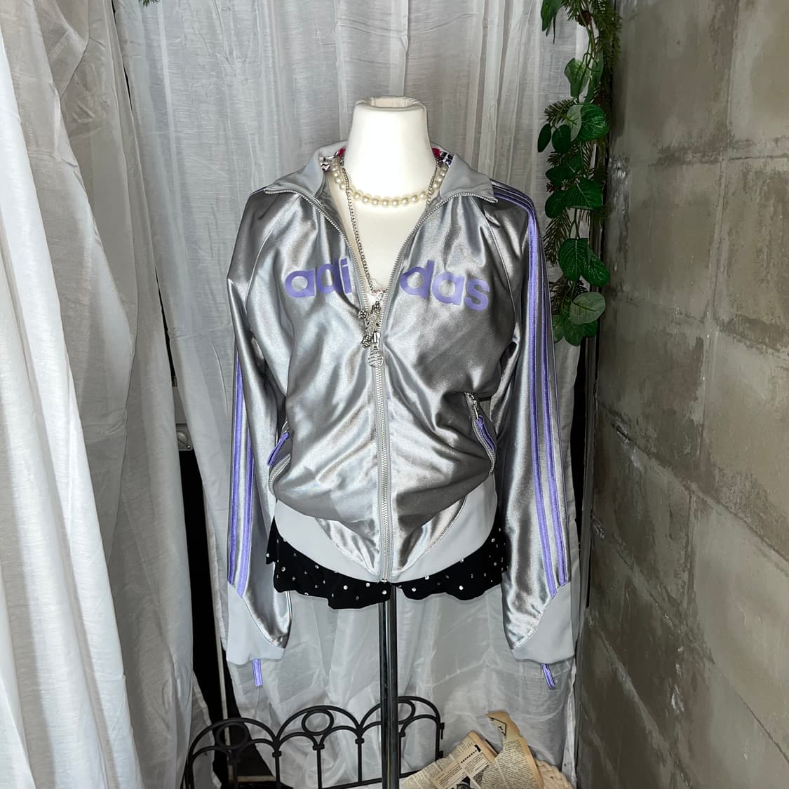 펑크 아디다스 실버집업 상품이미지1