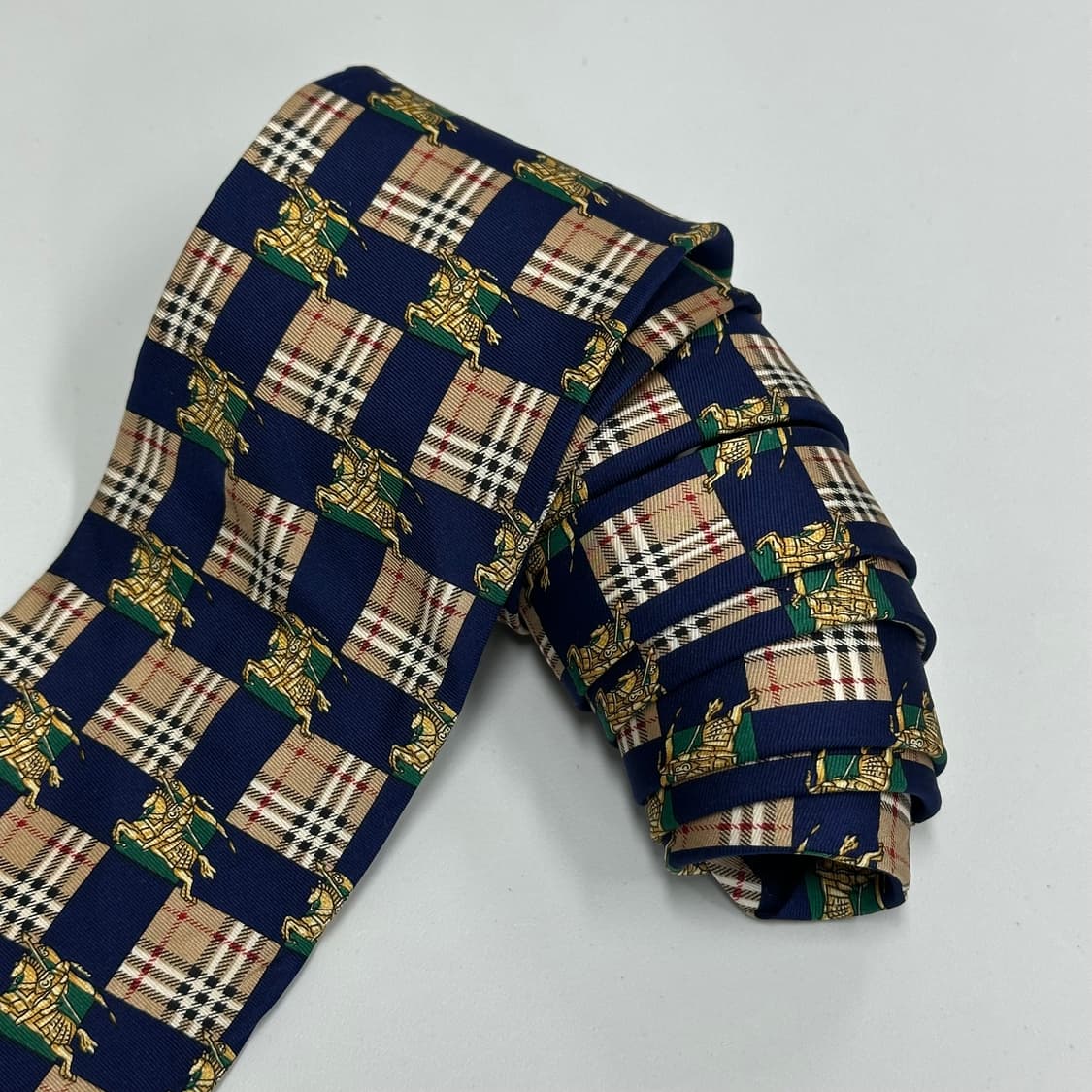 버버리 클래식 로고 체크 넥타이 상품이미지3