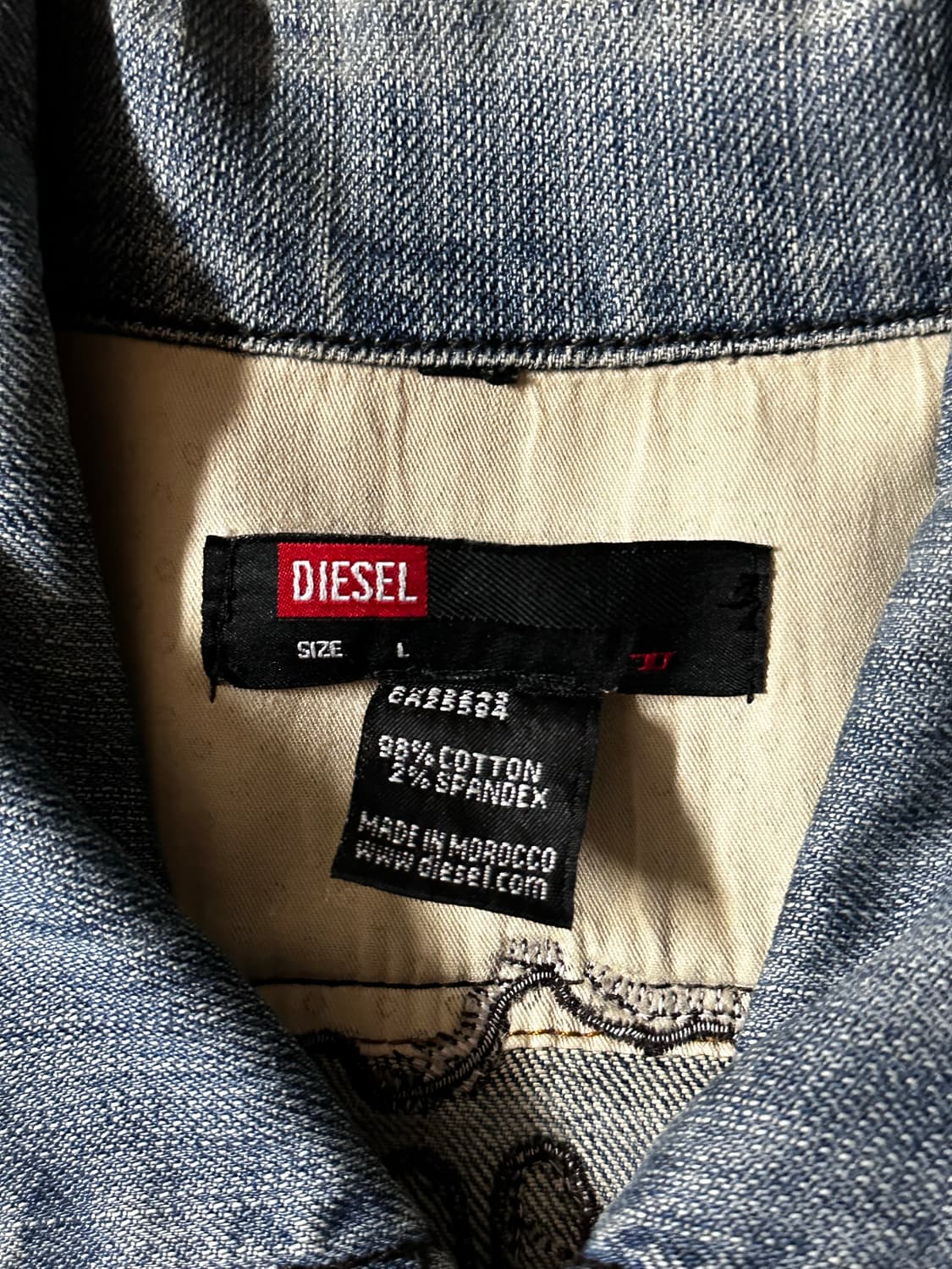 Diesel 디젤 자수 트럭커 워싱 빈티지 데님 자켓 상품이미지9