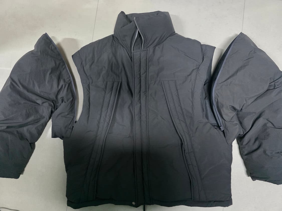 비슬로우 디테처블 몬스터 패딩 M사이즈 상품이미지3