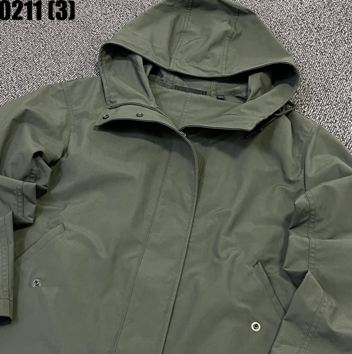 유니클로 자켓 상품이미지2