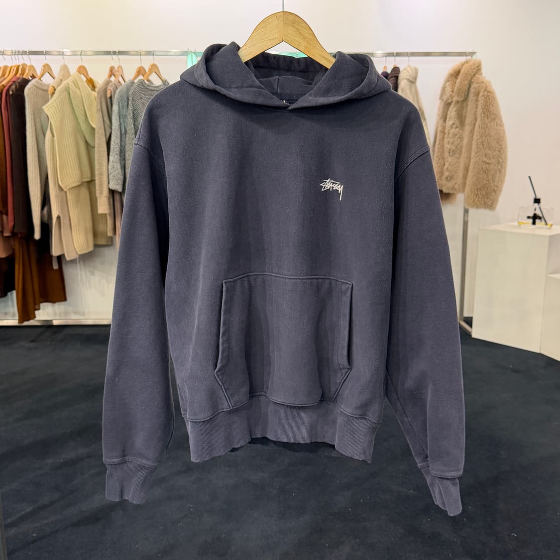 [S] Stussy 스투시 로고 후드티 네이비 상품이미지1