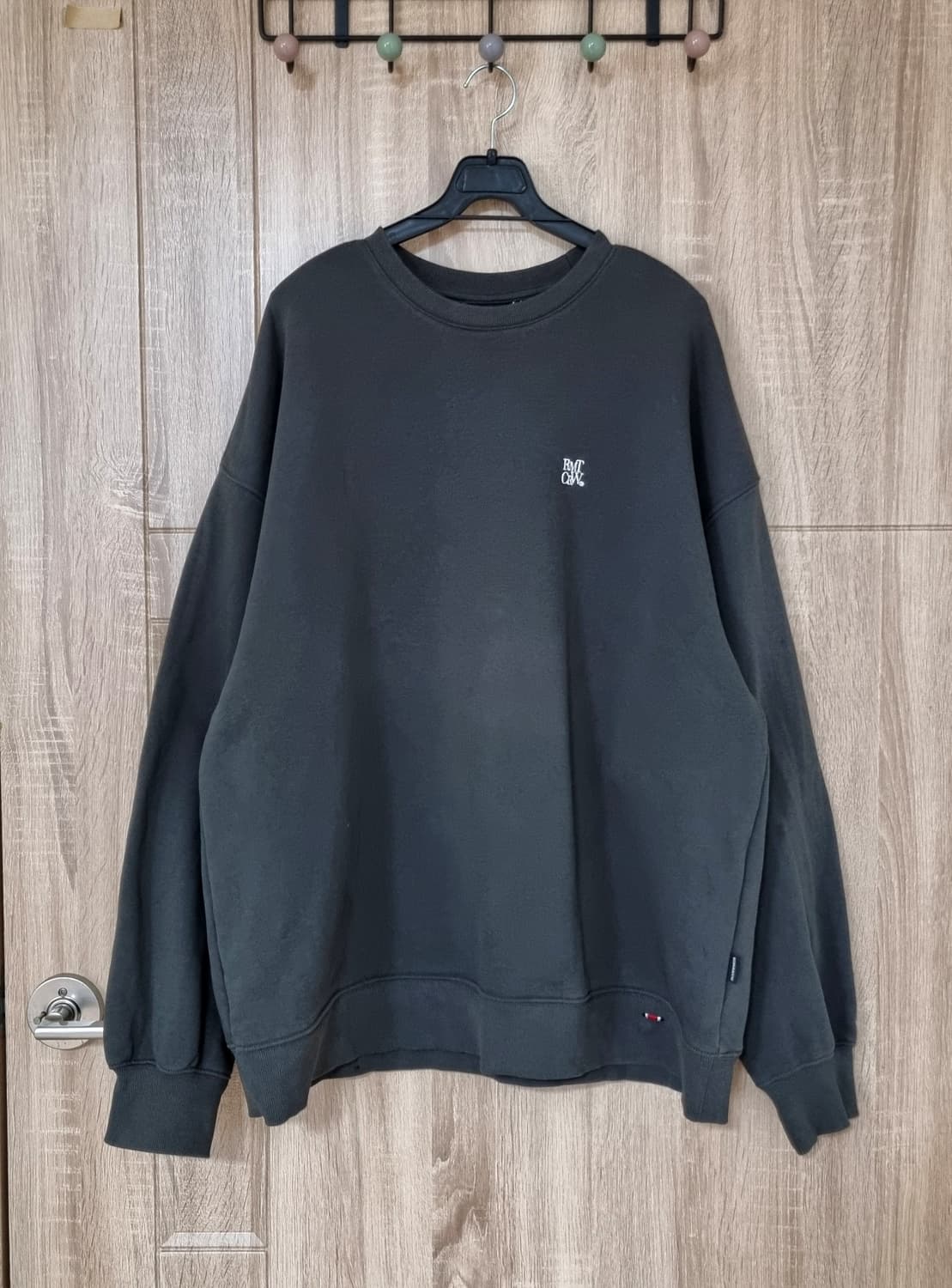 로맨틱크라운 프린팅맨투맨 상품이미지2