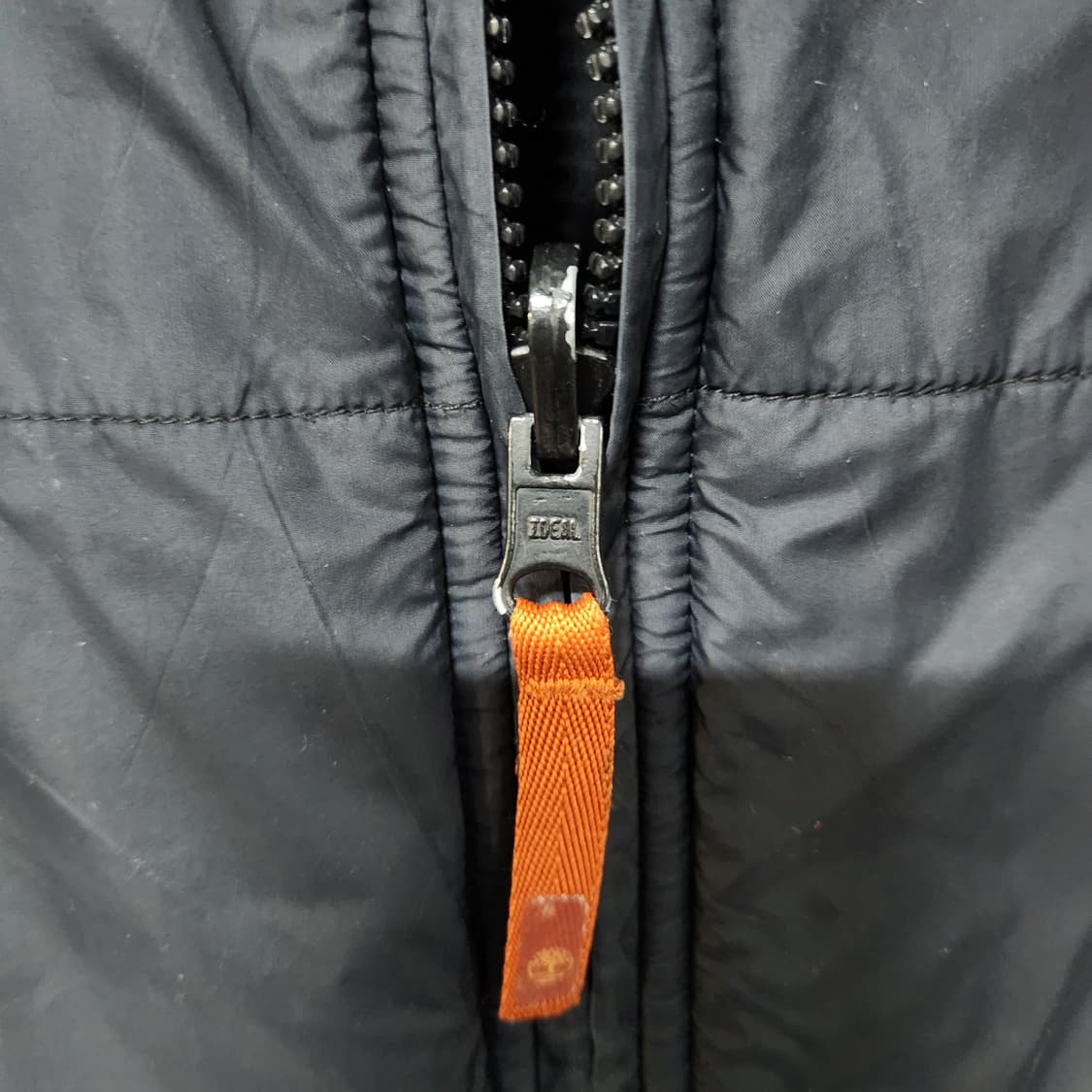 팀버랜드 네이비 경량패딩 자켓 상품이미지5