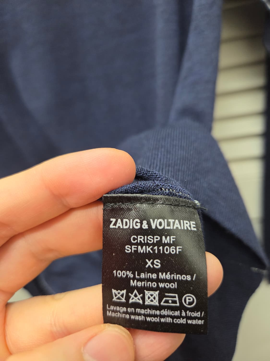 자딕앤볼테르 메리노울 네이비 니트 상품이미지6