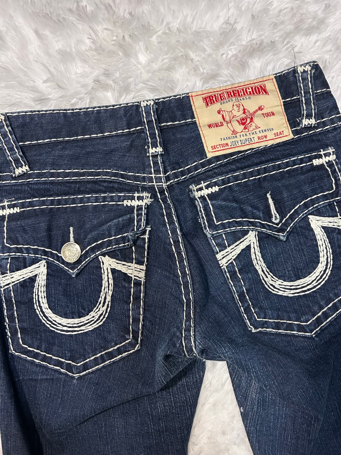 True Religion indigo stitch denim jeans 상품이미지5