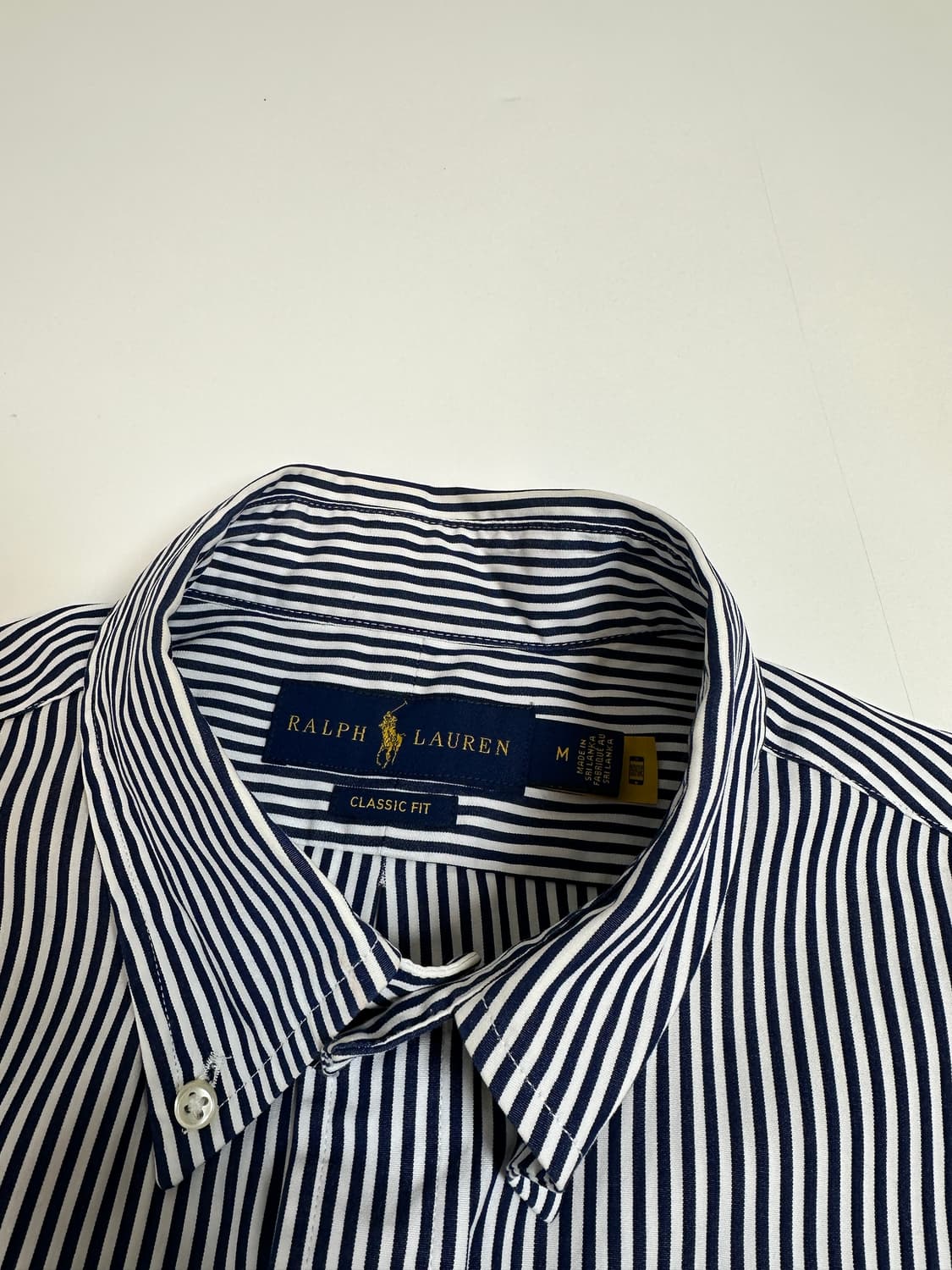 폴로 큐알탭 스트라이프 셔츠  상품이미지4
