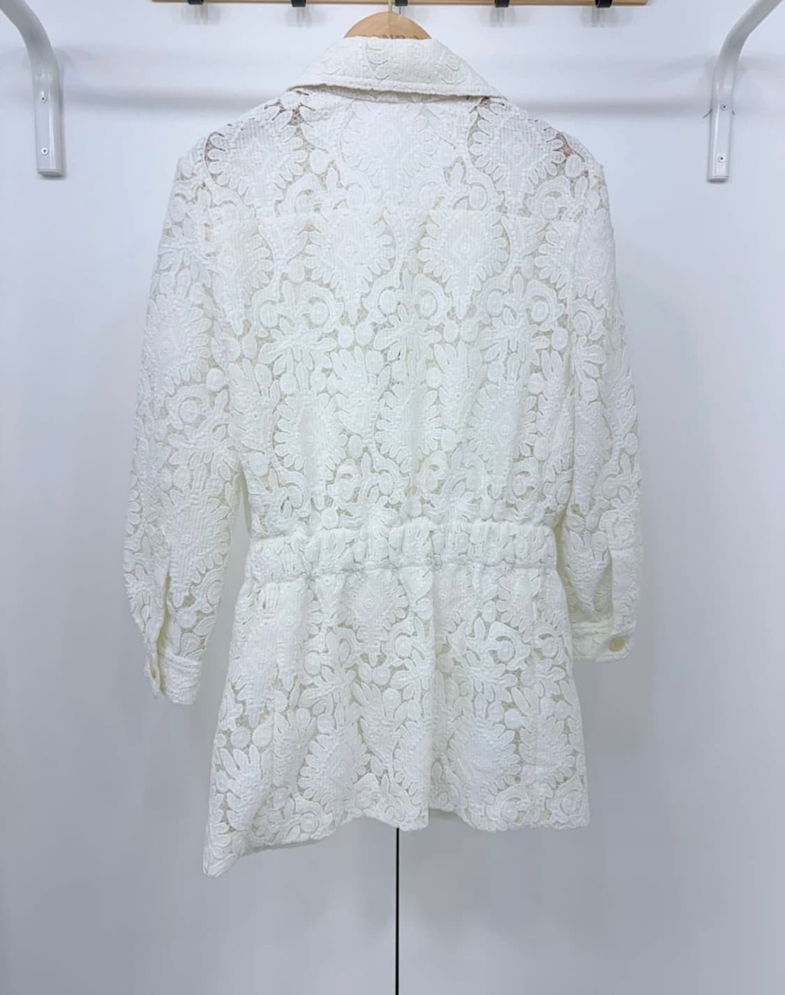 끌로에 레이스 벨티드 자켓 36 상품이미지4