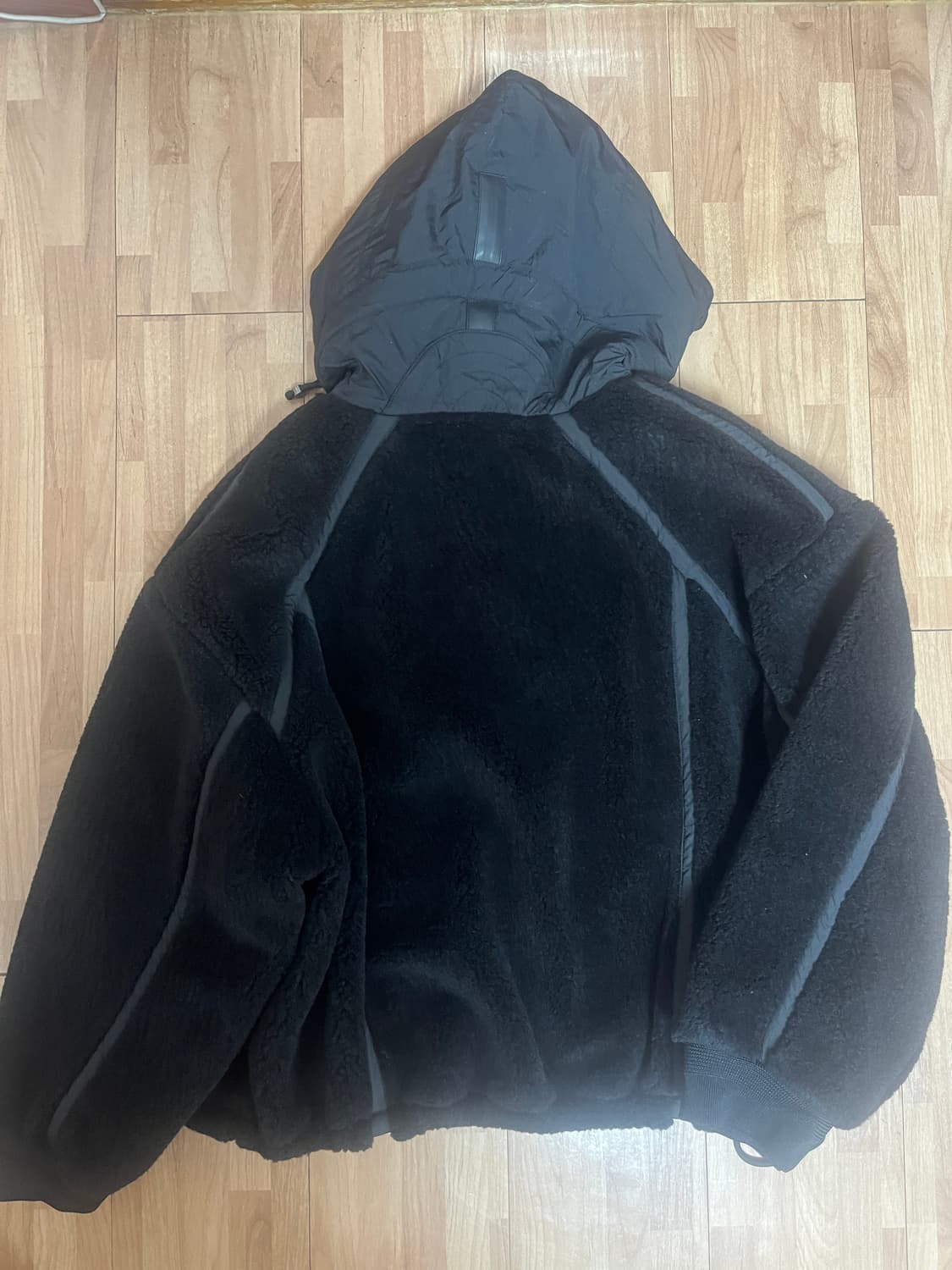 시스템옴므 후리스 집업점퍼 새상품 정가이하 양도합니다. 상품이미지5