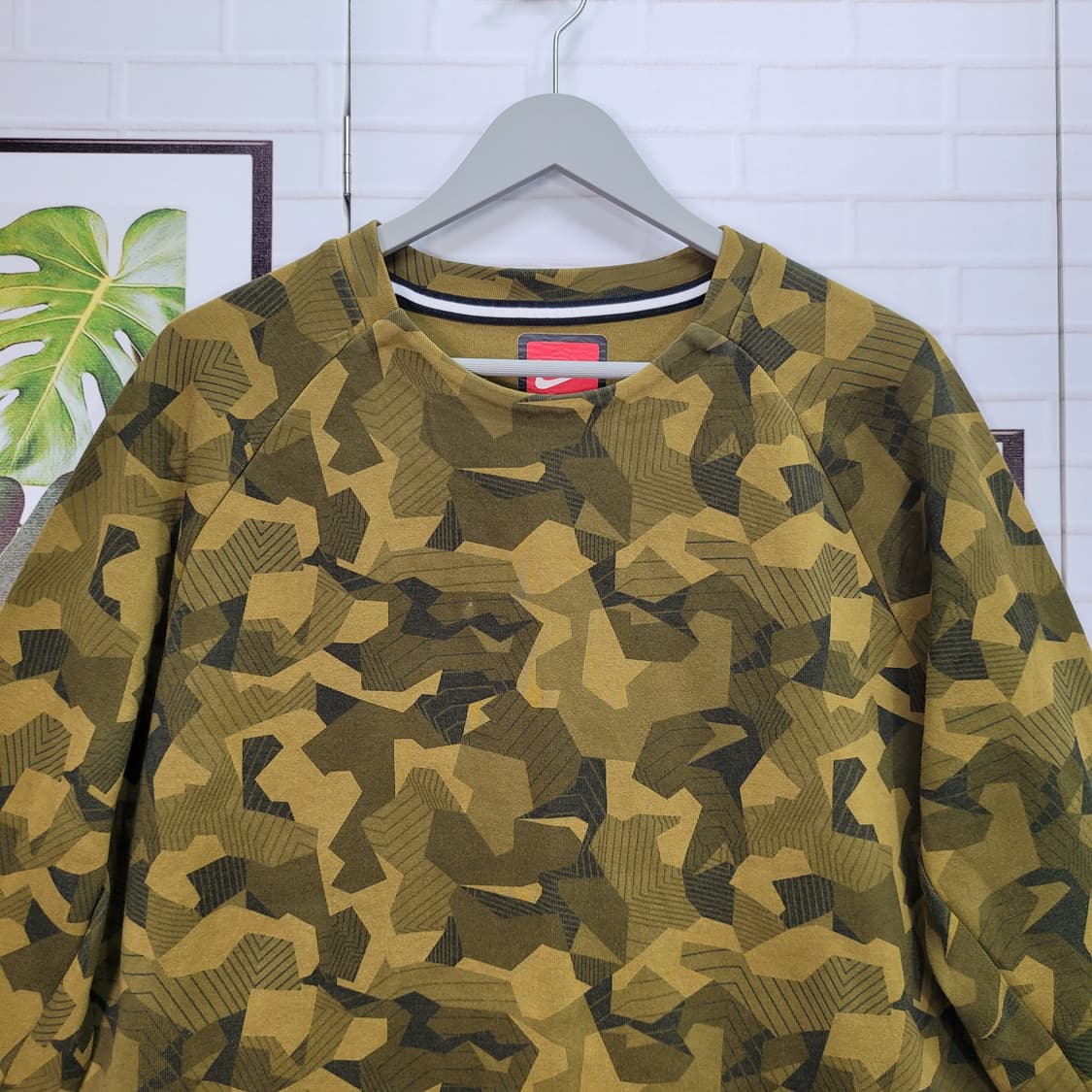 나이키 테크 플리스 카모 블랙 맨투맨 스웻셔츠 XL사이즈 상품이미지2