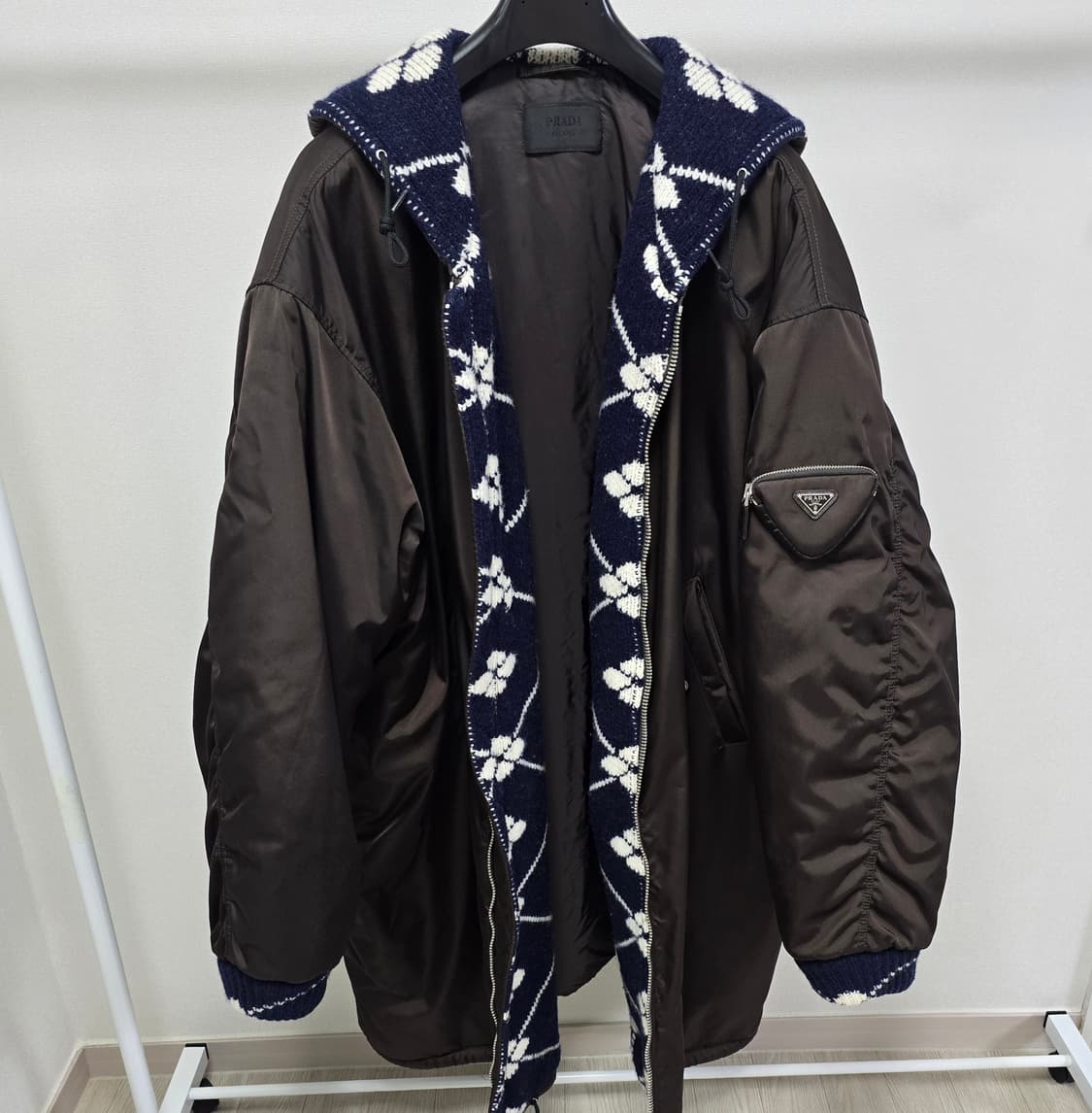 프라다 x 라프시몬스 패딩 코트 L사이즈 105 110 판매 상품이미지1