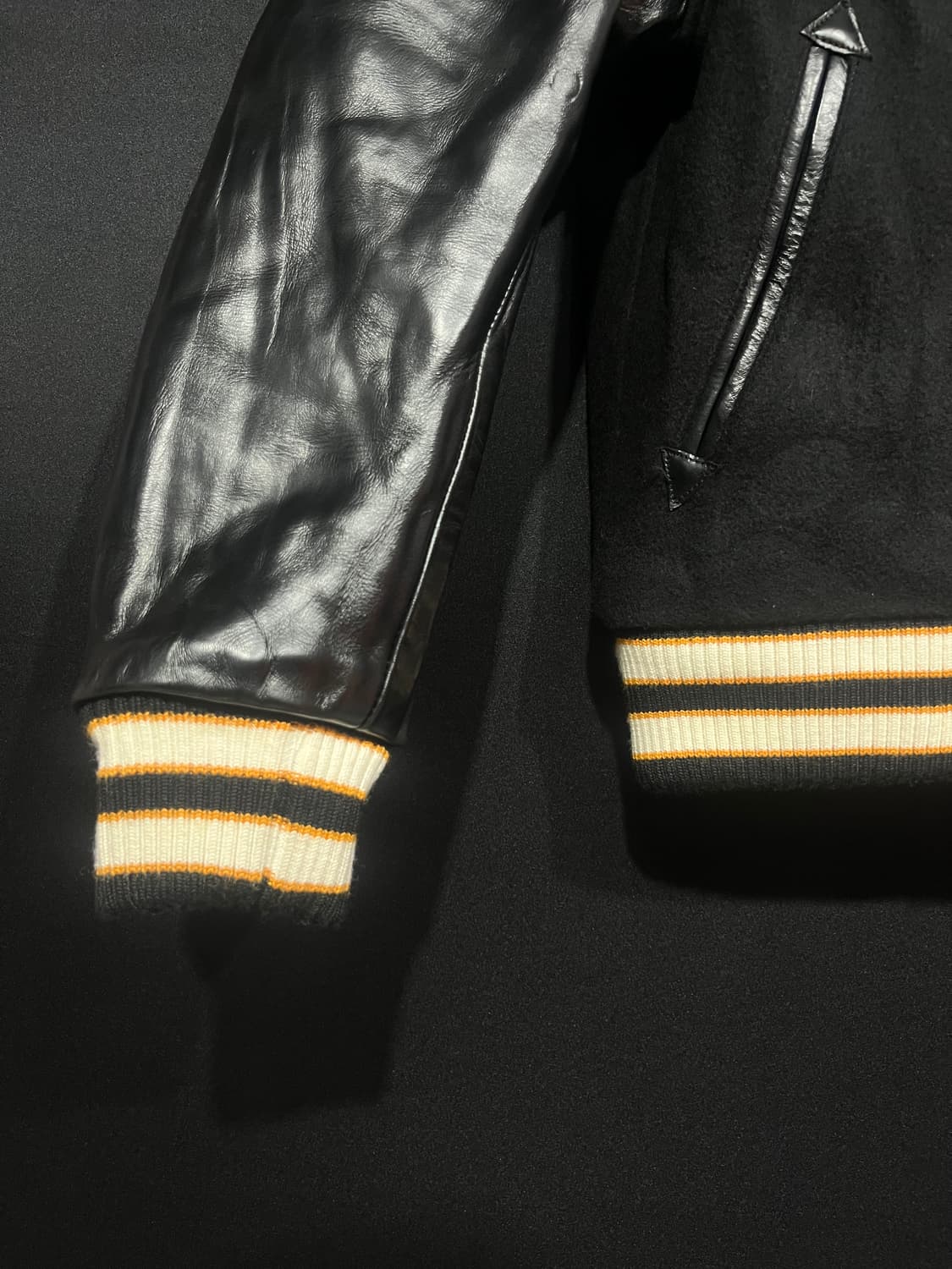 Studio D'Artisan 스튜디오 다치산 말가죽 바시티 상품이미지5