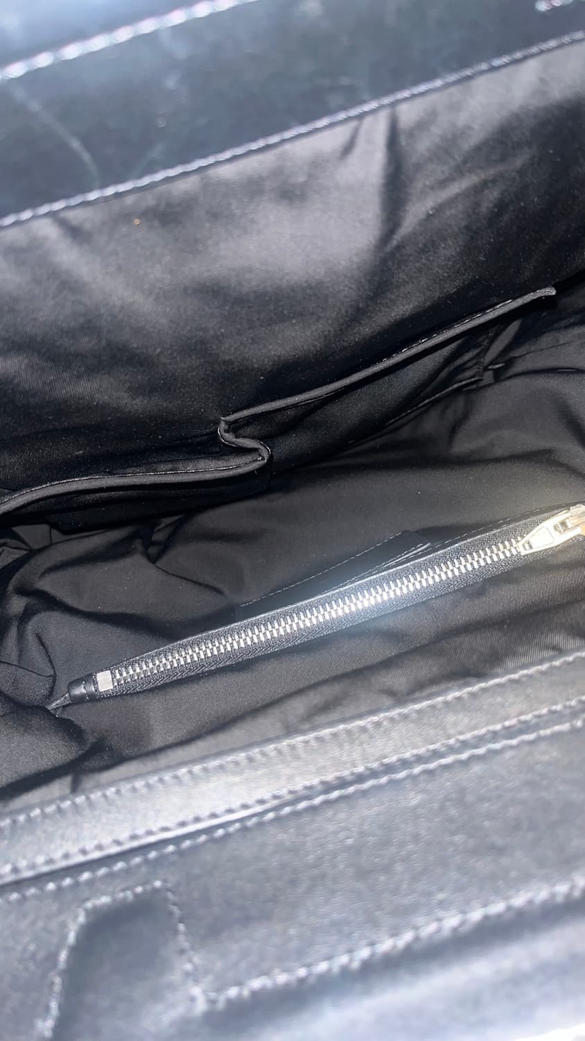 알렉산더 왕 가죽 토트백 앤 백팩 상품이미지3