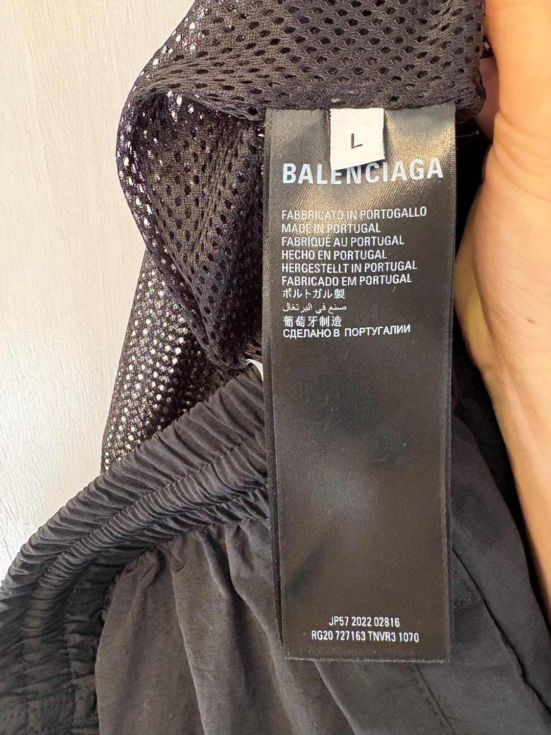 Balenciaga black nylon line pants 상품이미지4