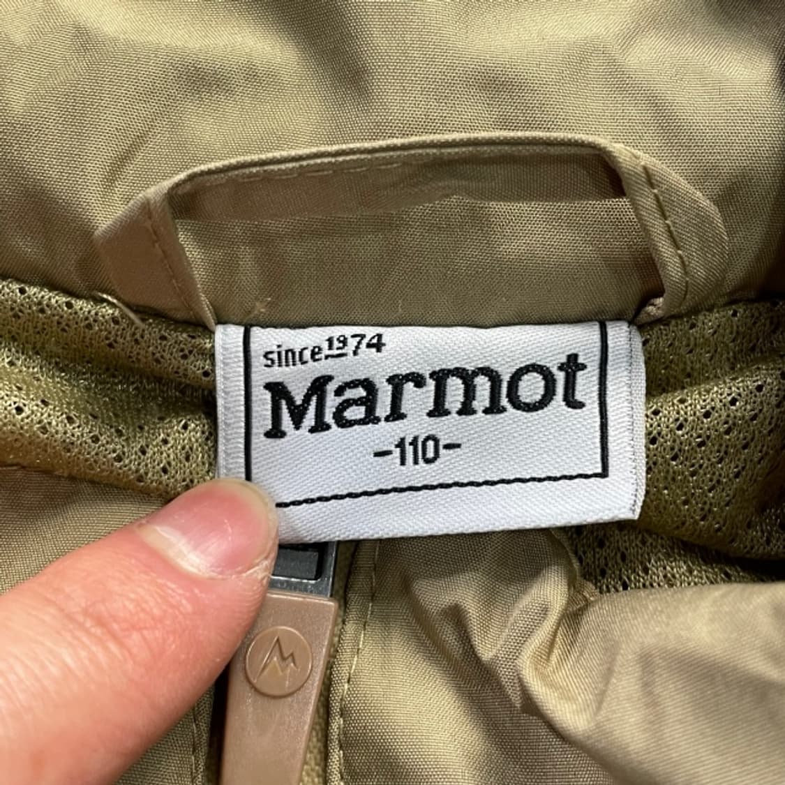 105 마모트 바람막이  상품이미지3