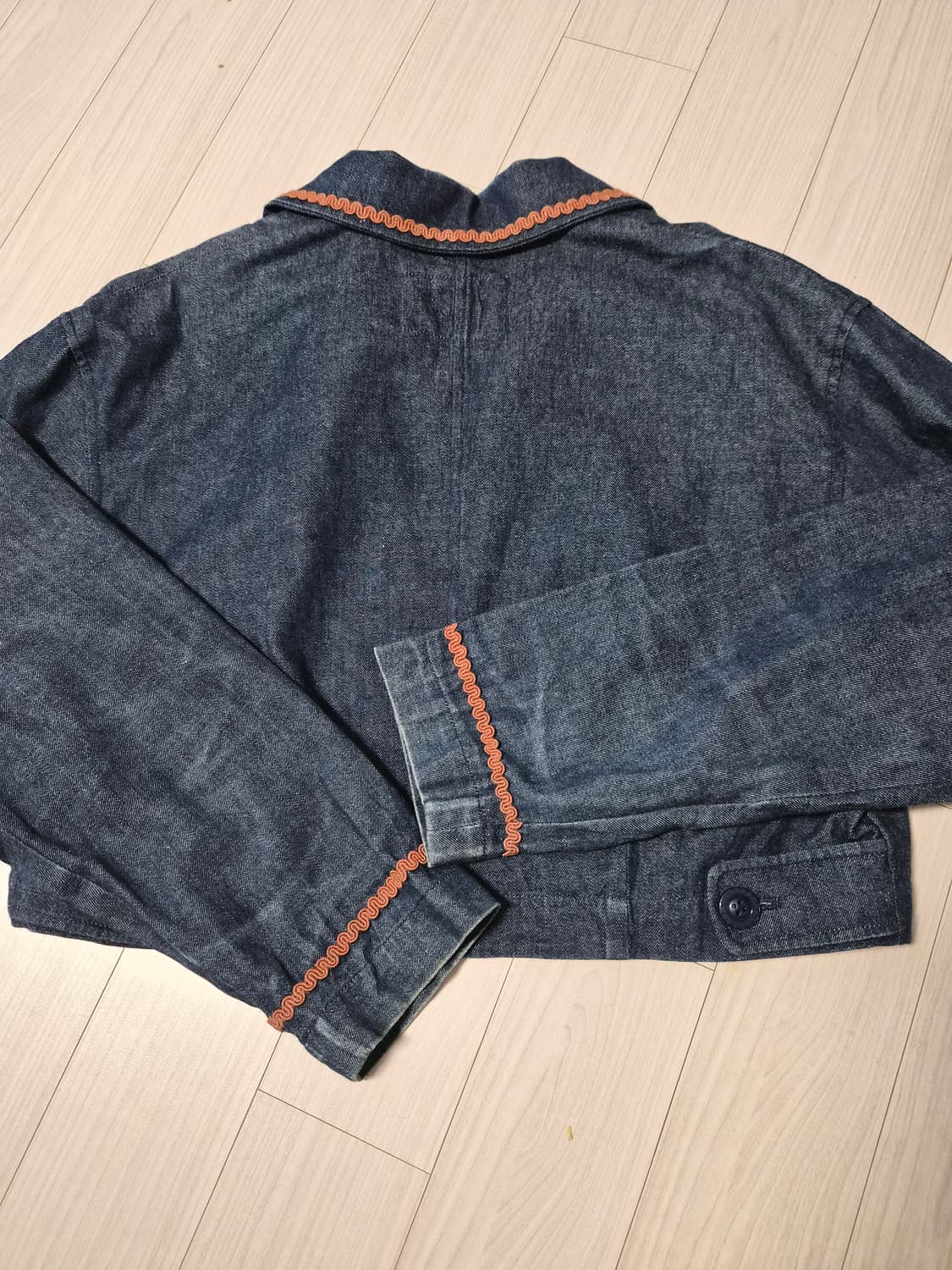 미스 앨리스(Miss ALICE) 자수&비즈 데님 크롭 자켓 상품이미지7