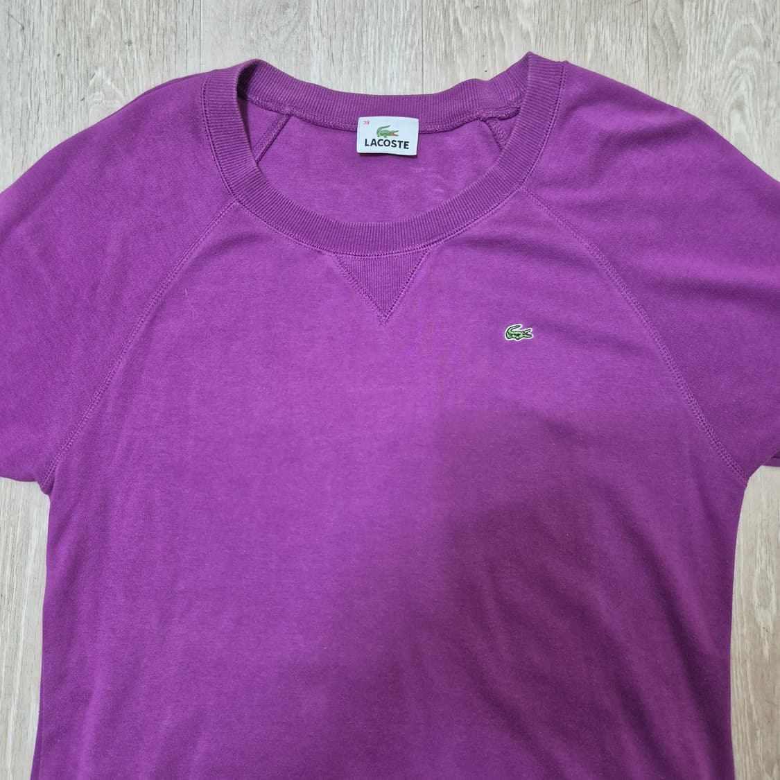 라코스테 여성 와펜 라운드 반팔티 상품이미지2