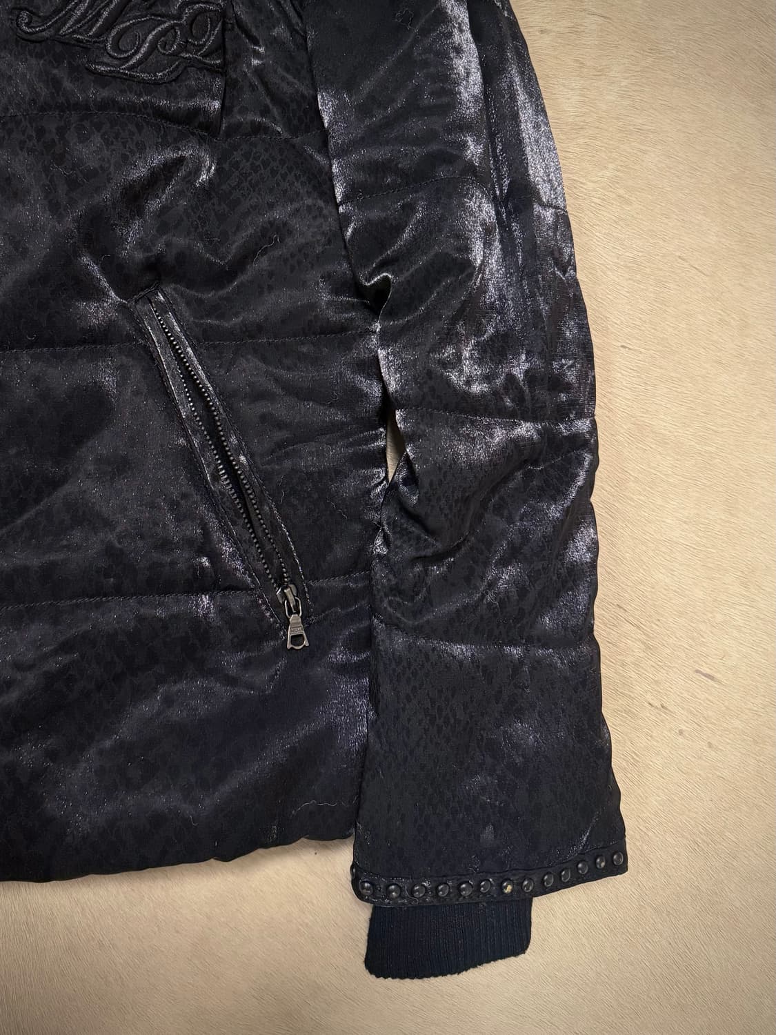 V-kei "midas" python pattern 패딩 상품이미지3