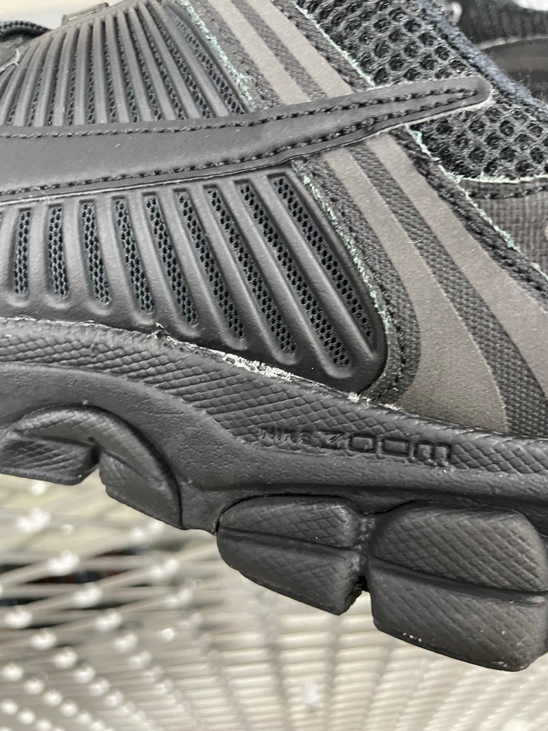 나이키 줌 보메로 5 트리플 블랙 275 상품이미지10