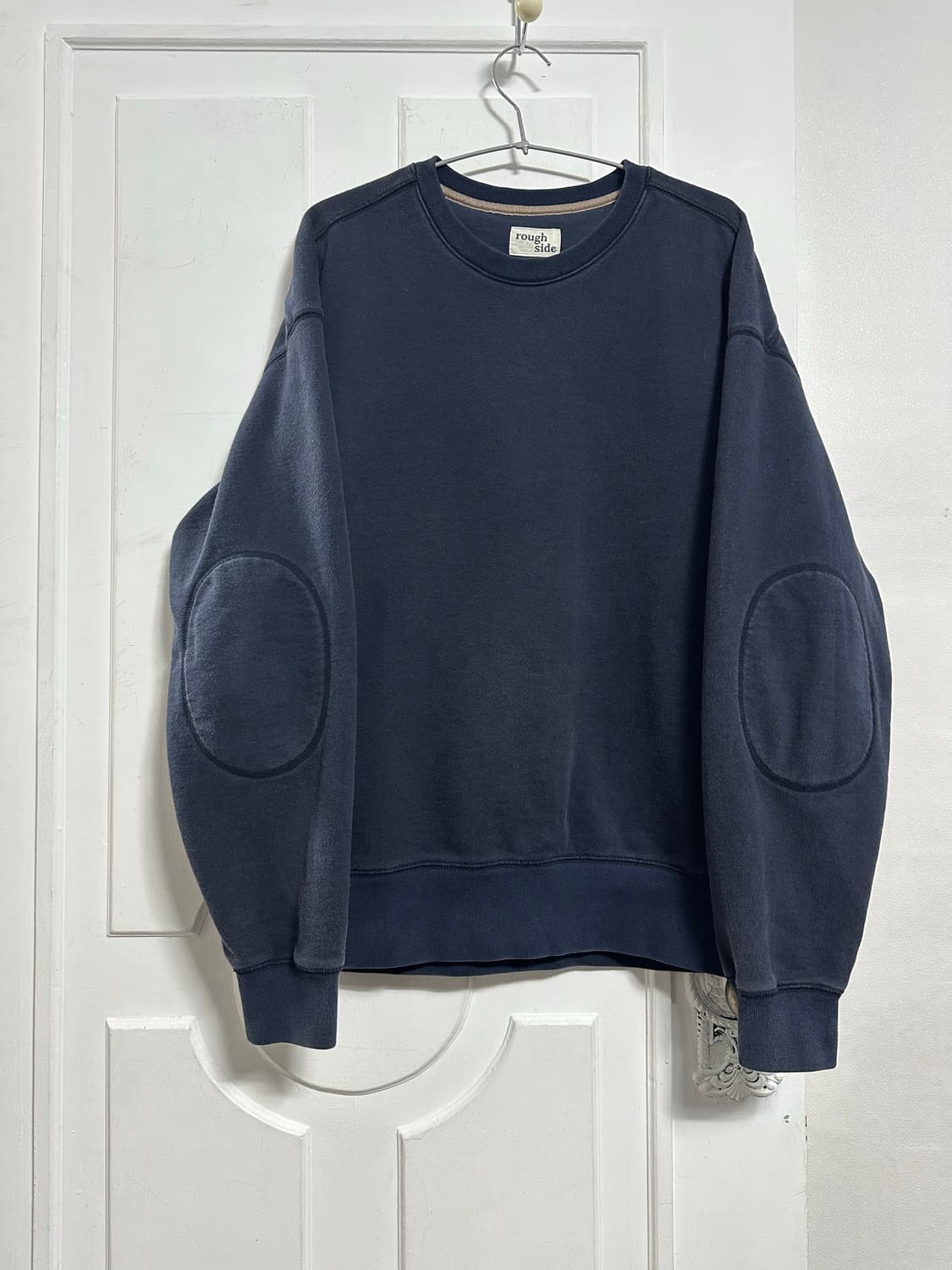 러프사이드 맨투맨 상품이미지1