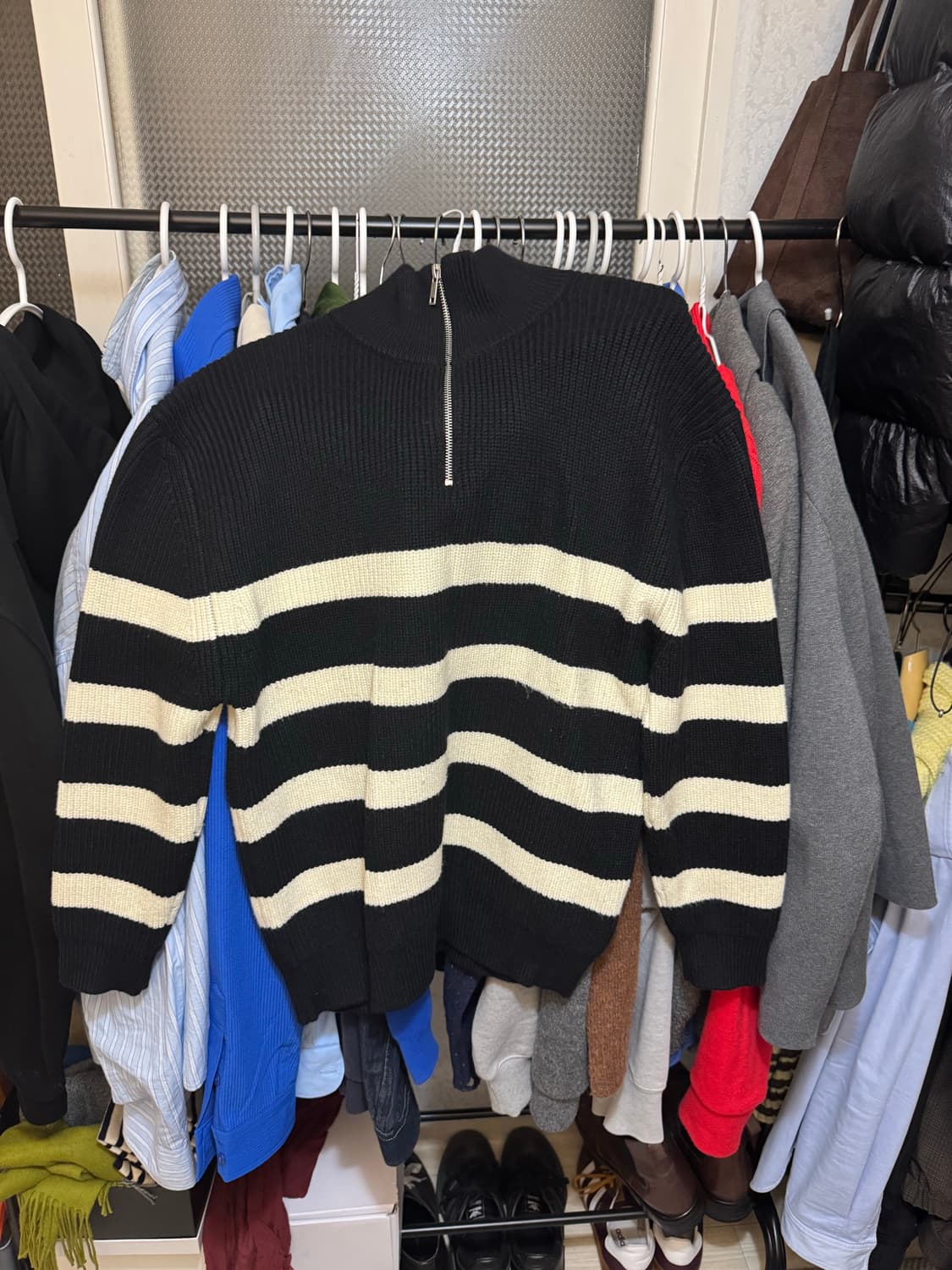 르아르 반집업 스트라이프 니트(M) 상품이미지2