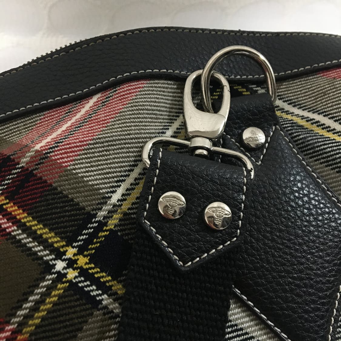 vivienne westwood 타탄 체크 가방 상품이미지4