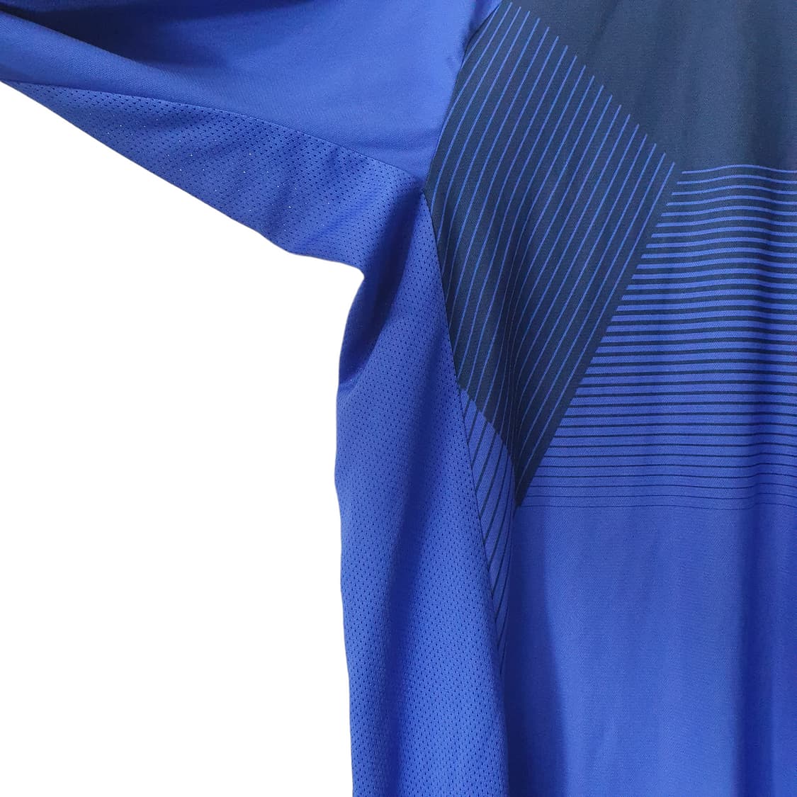 (L 100) 남성 언더아머 테크웨어 헬스복 트레이닝탑 상품이미지3