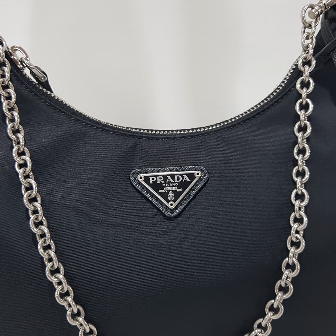 프라다 리나일론 테수토 체인 호보백 1bh204 상품이미지3