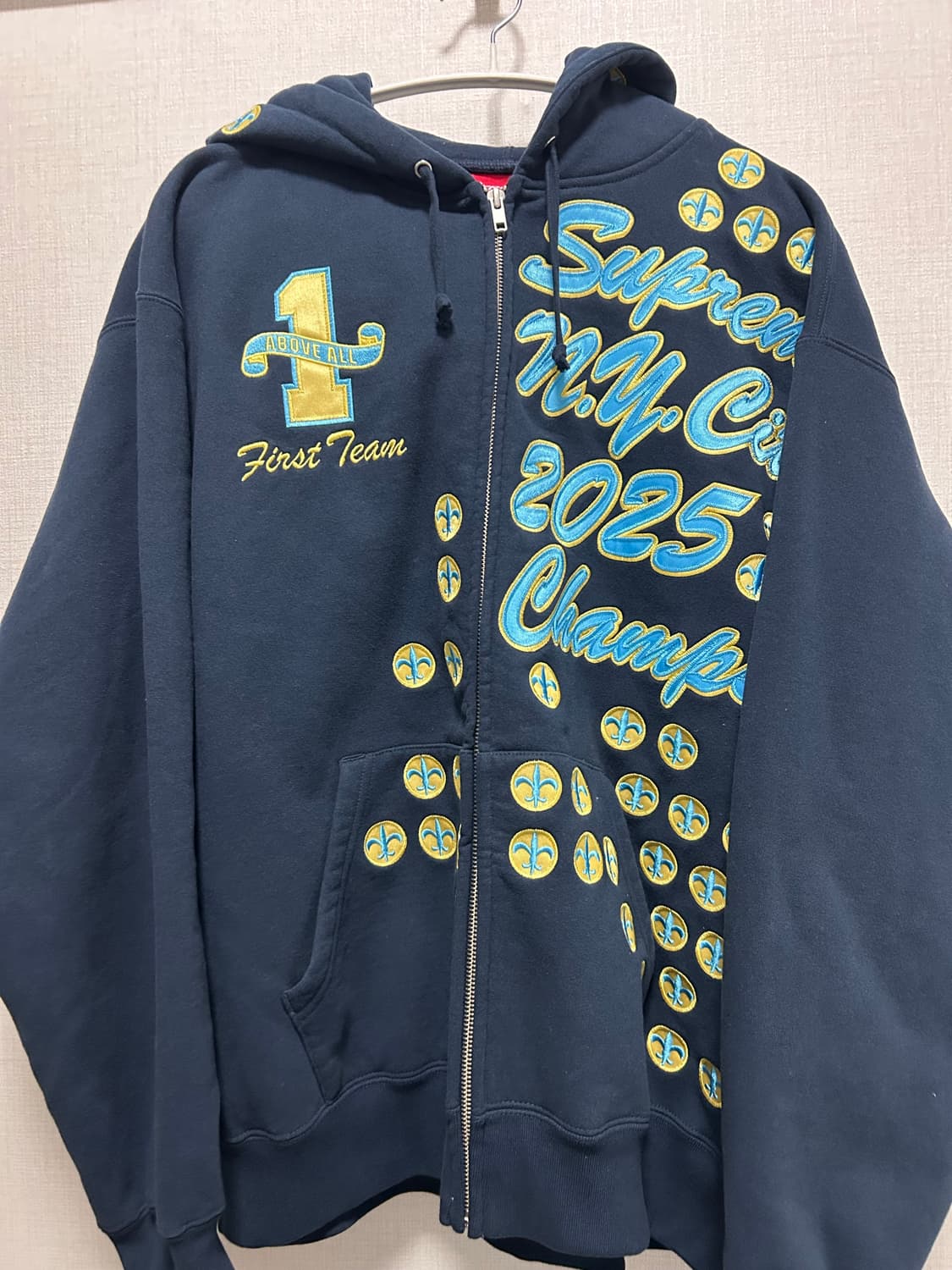 슈프림 리그 챔스 후드집업 상품이미지3
