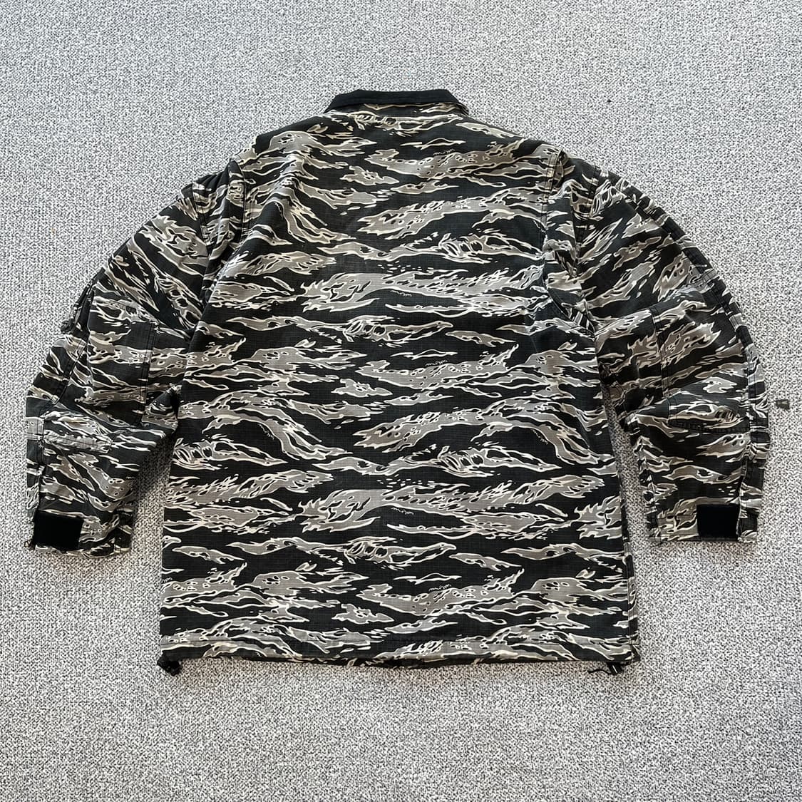 WTAPS 카모 자켓 상품이미지4