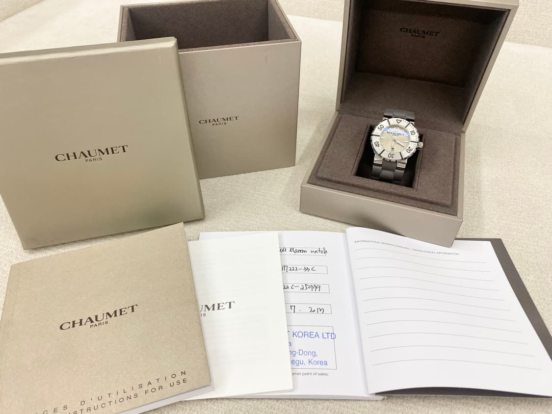 쇼메 클래스원 33mm 쿼츠 여성용 622C 그레이 색상 상품이미지2
