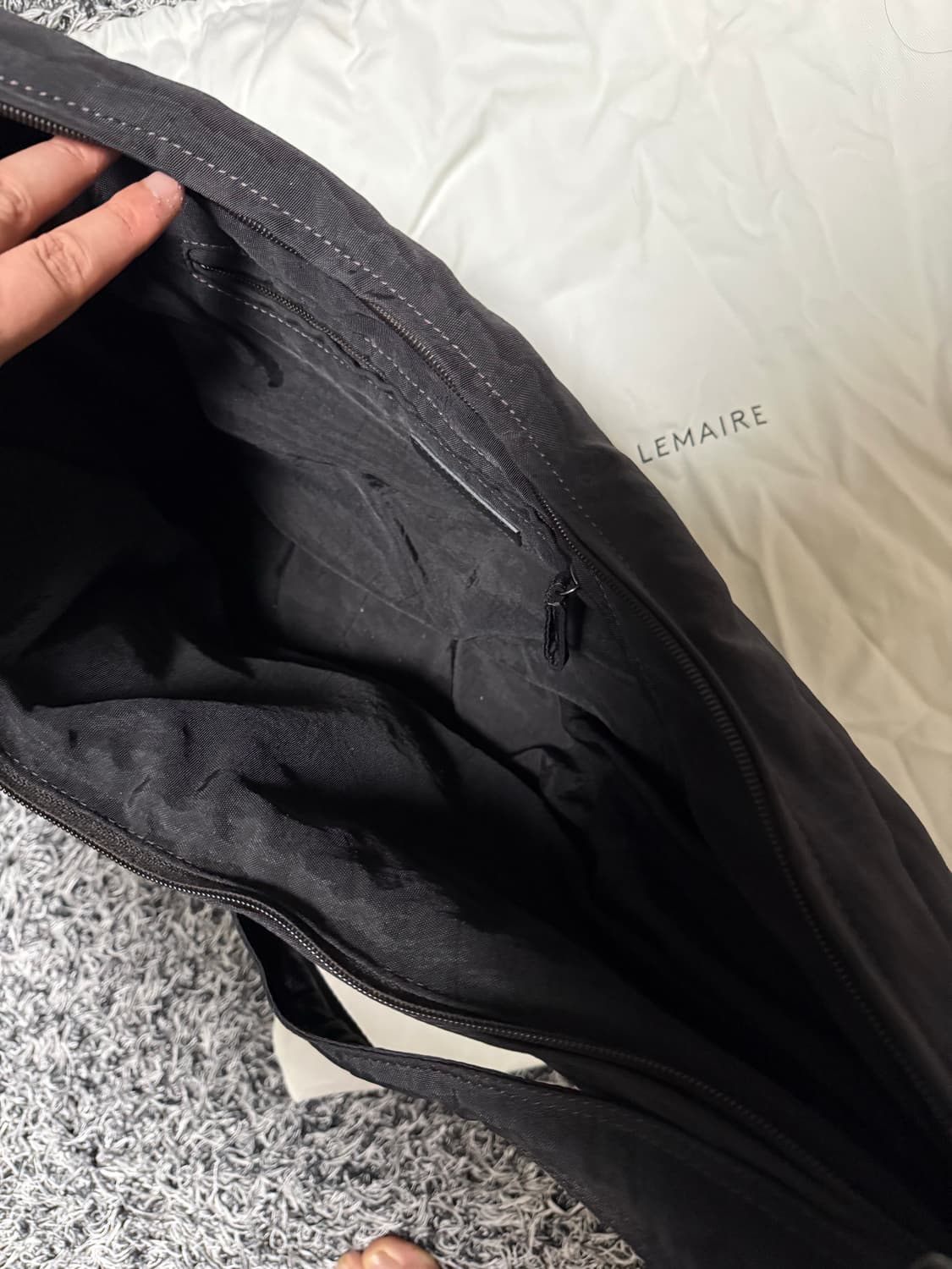 르메르 미디움 소프트 게임백 다크초콜릿 판매합니다.  상품이미지2