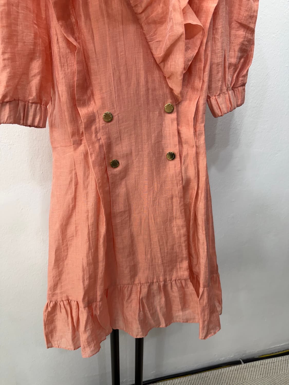 정품) 산드로 여성 프릴 핑크 원피스 셔링 퍼프 블라우스 36 상품이미지3