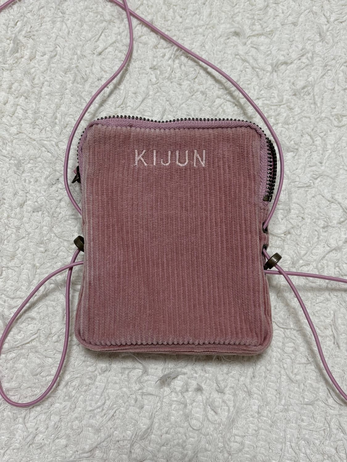  기준(KIJUN) 핑크 코듀로이 미니백 상품이미지3