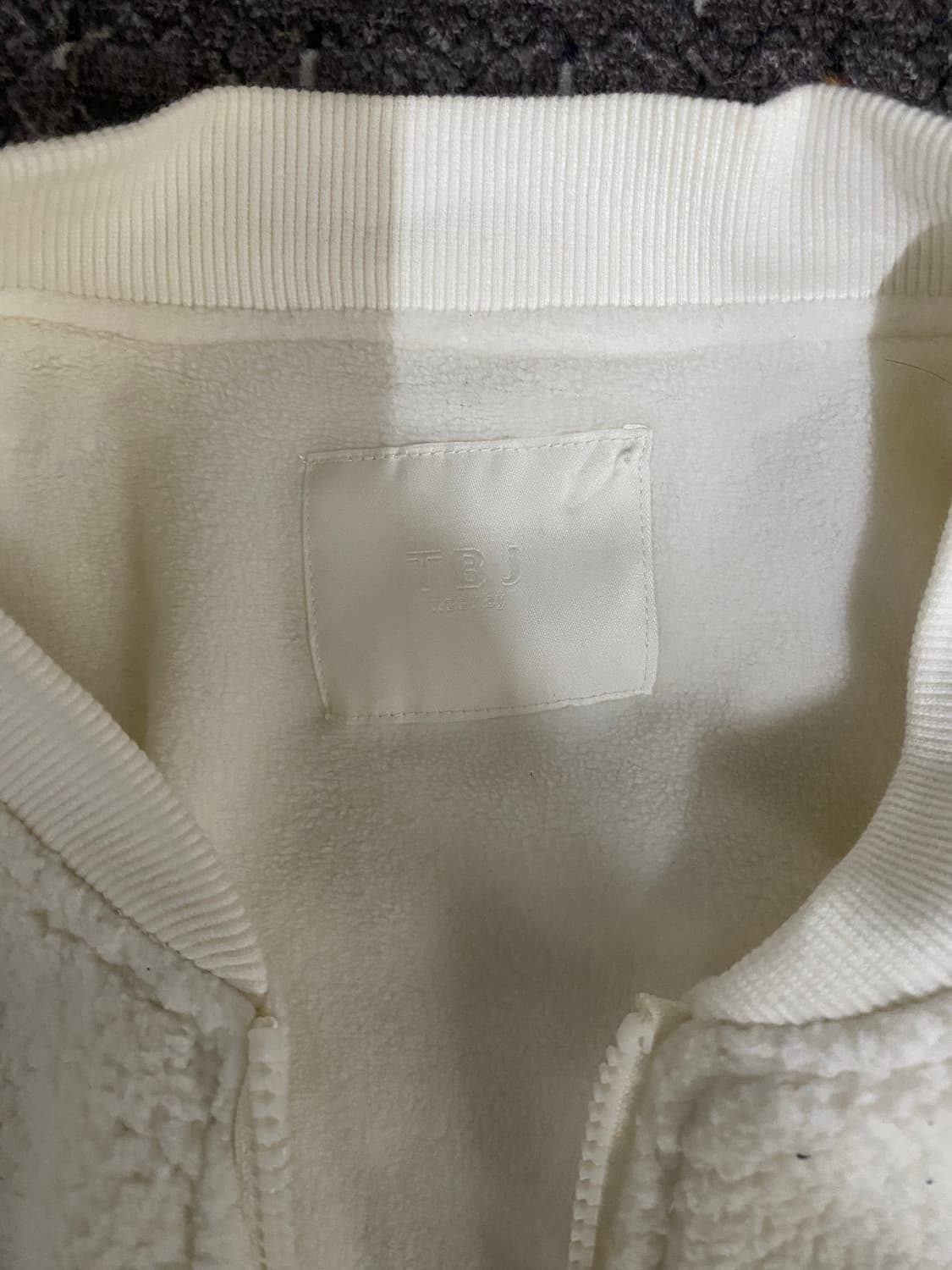 TBJ 아이보리 뽀글이 자켓 상품이미지2